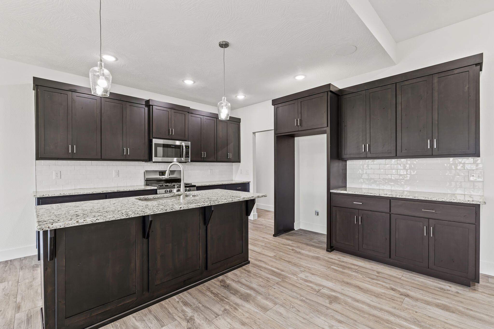 1305 West Ragweed Court Property Photo 7
