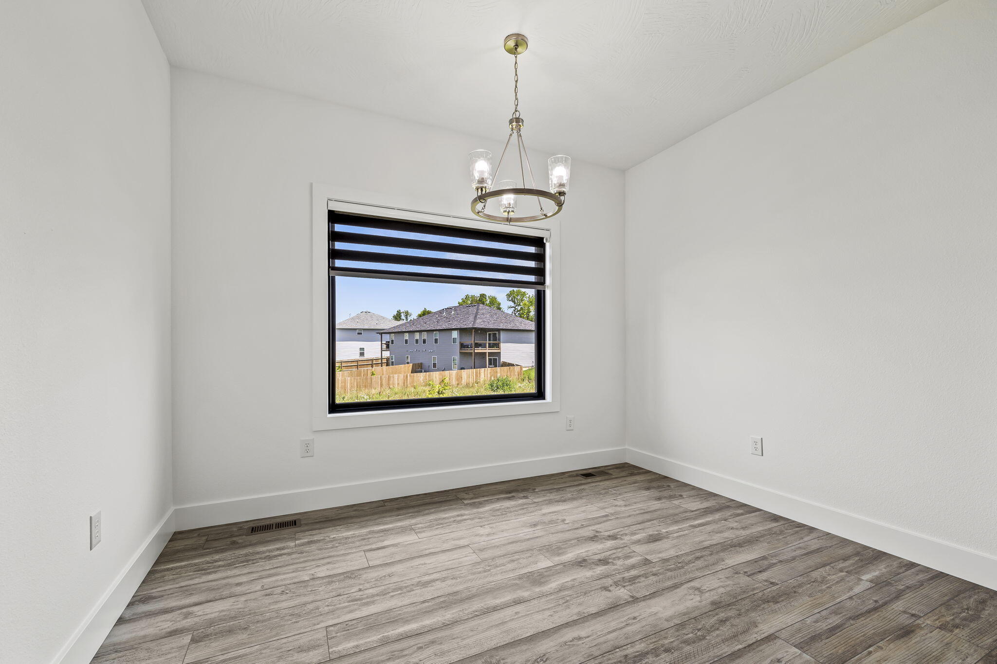 1305 West Ragweed Court Property Photo 9