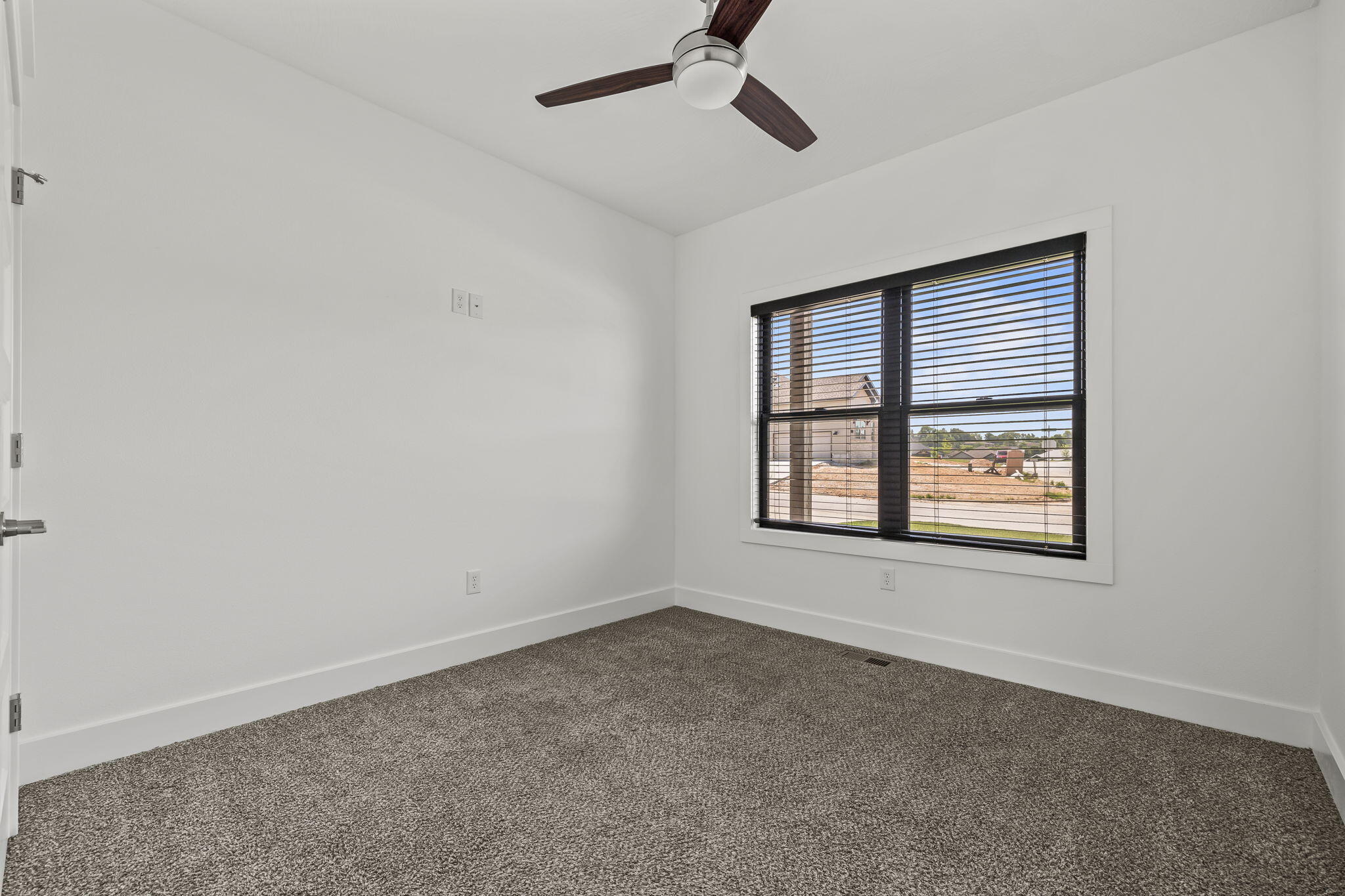 1305 West Ragweed Court Property Photo 21