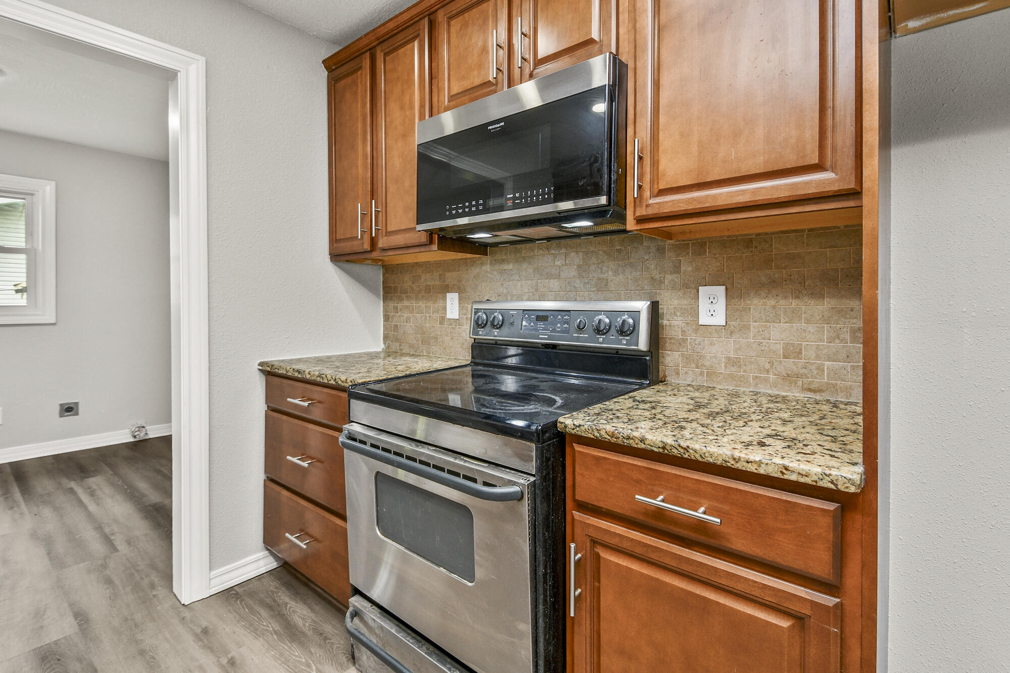 7047 West Lone Oak Street Property Photo 18