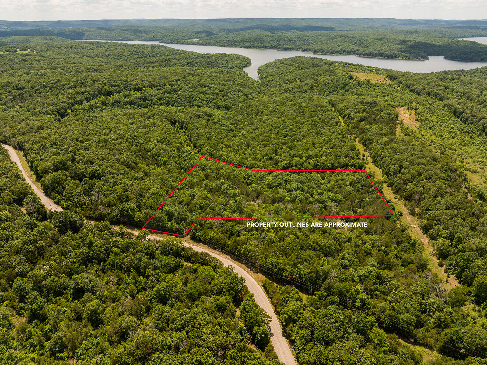 000 Brass Lantern Road Property Photo 3