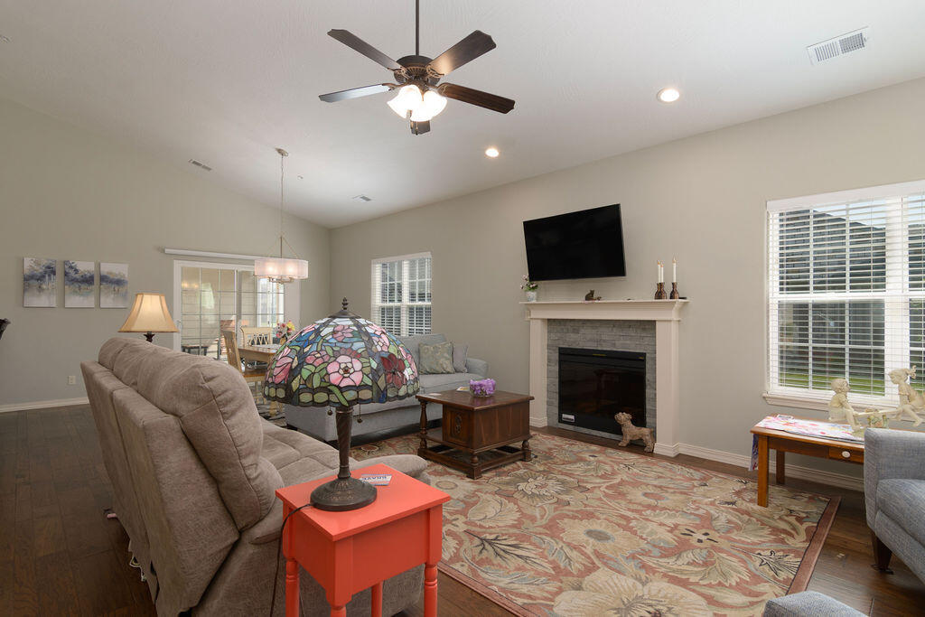 142 Rue De Villas Circle Property Photo 7