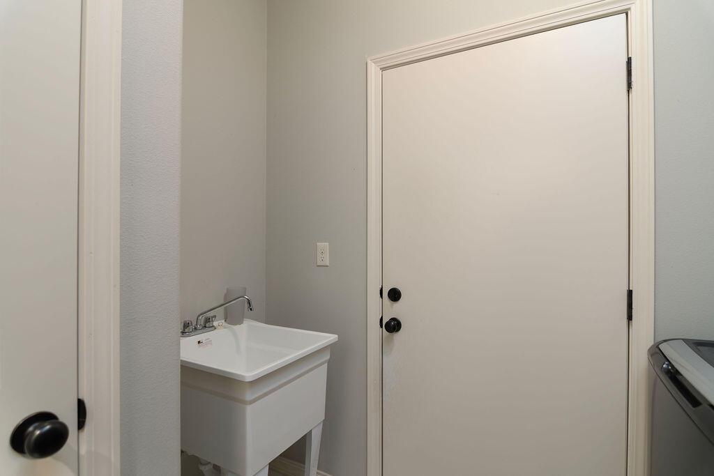 142 Rue De Villas Circle Property Photo 26
