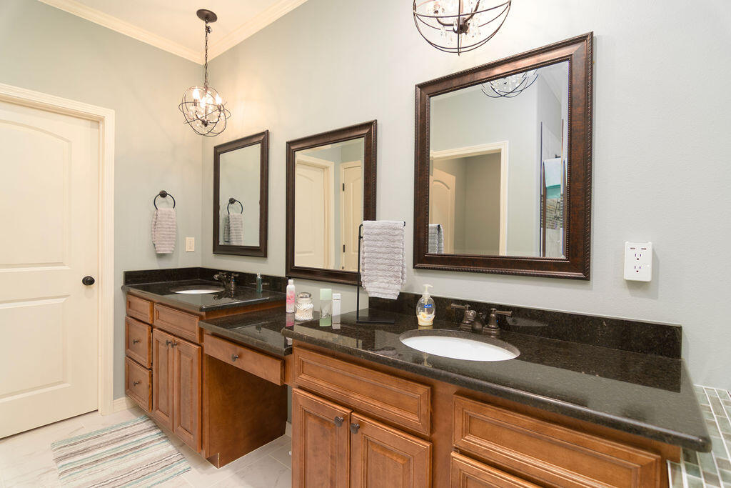 142 Rue De Villas Circle Property Photo 31