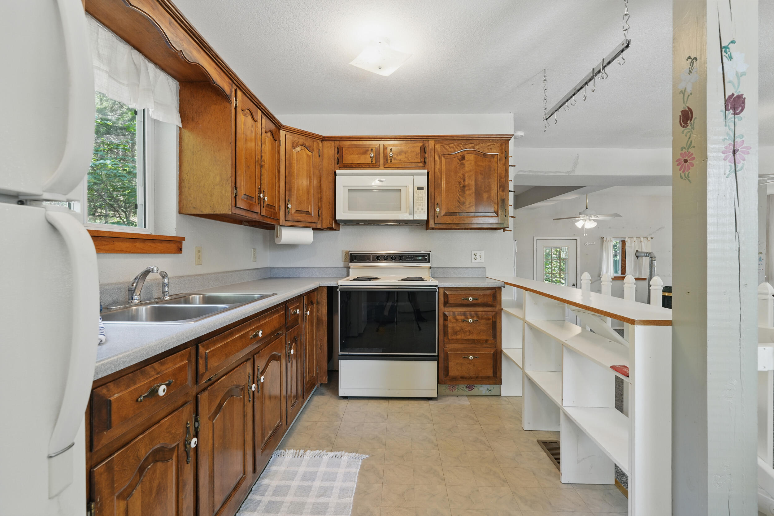 123 Half Circle Circle Property Photo 7