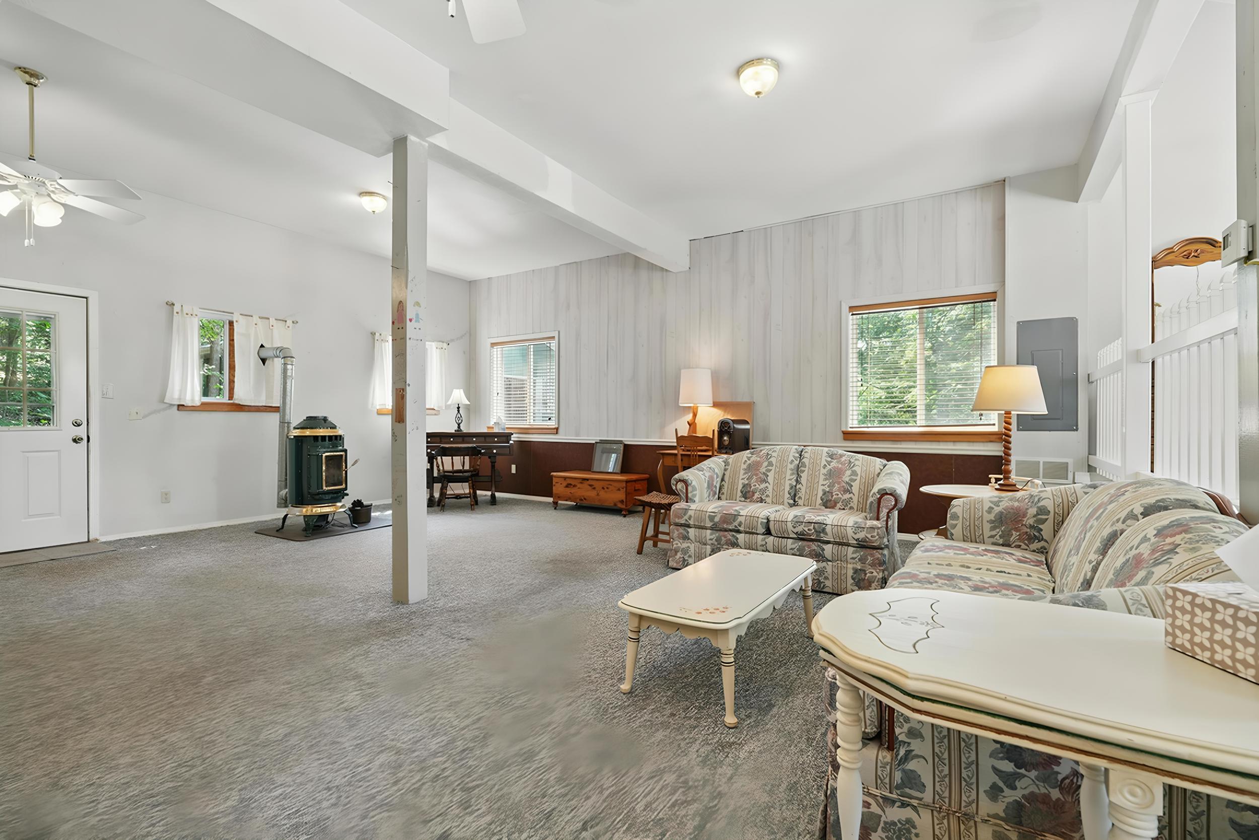 123 Half Circle Circle Property Photo 9