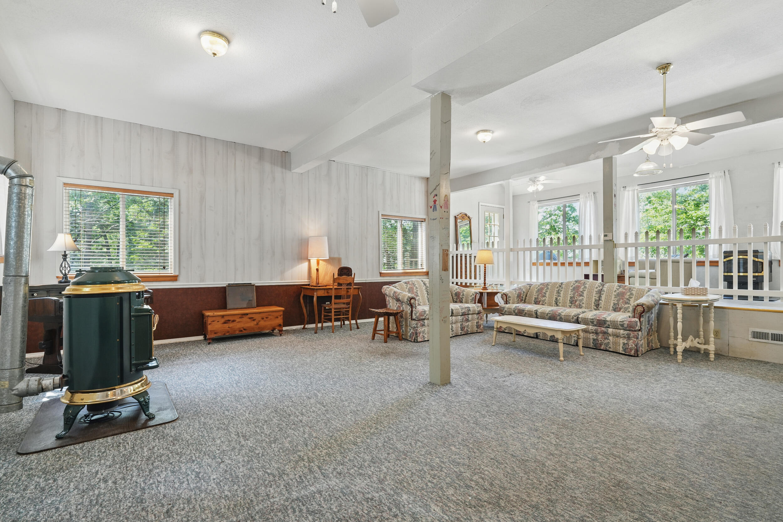 123 Half Circle Circle Property Photo 11