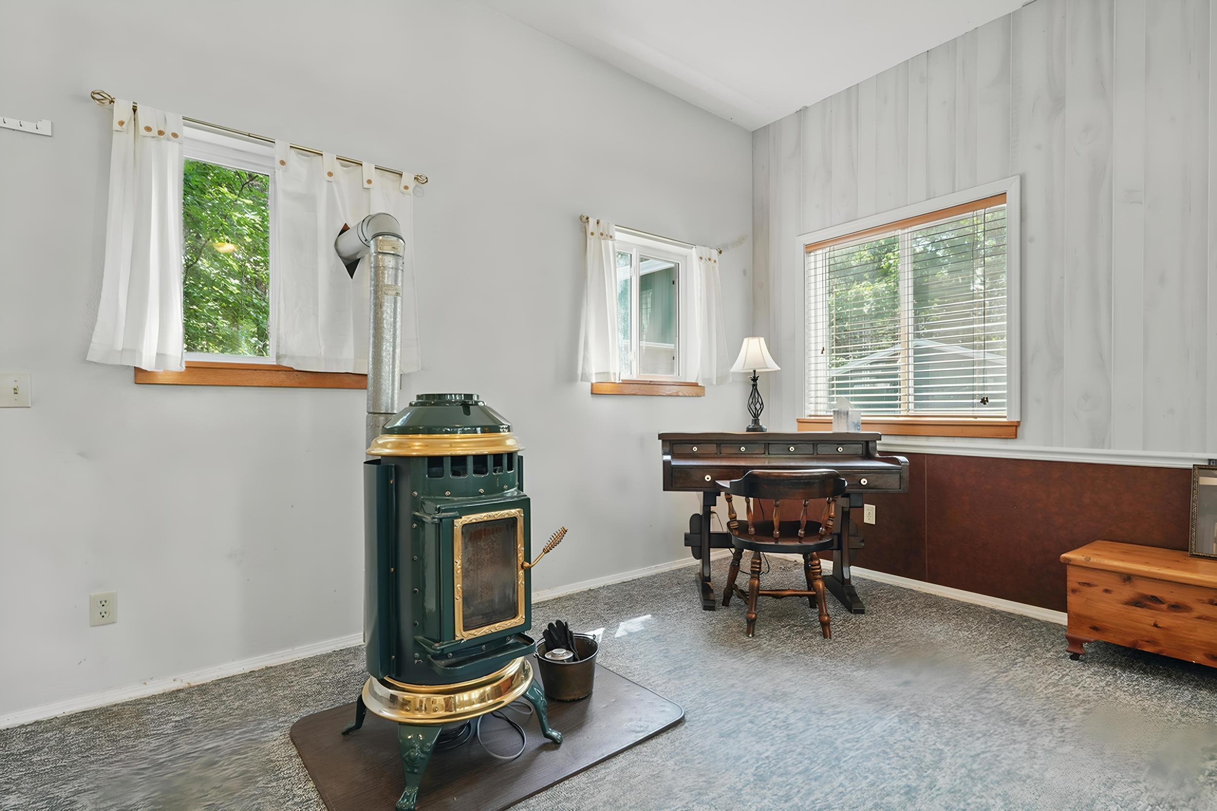 123 Half Circle Circle Property Photo 12