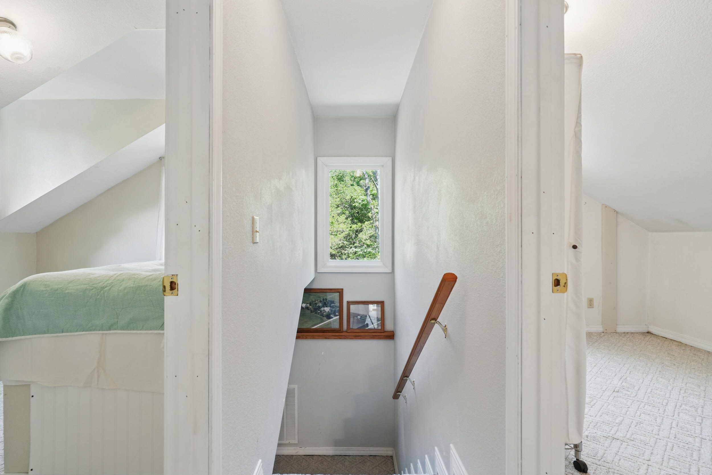 123 Half Circle Circle Property Photo 20