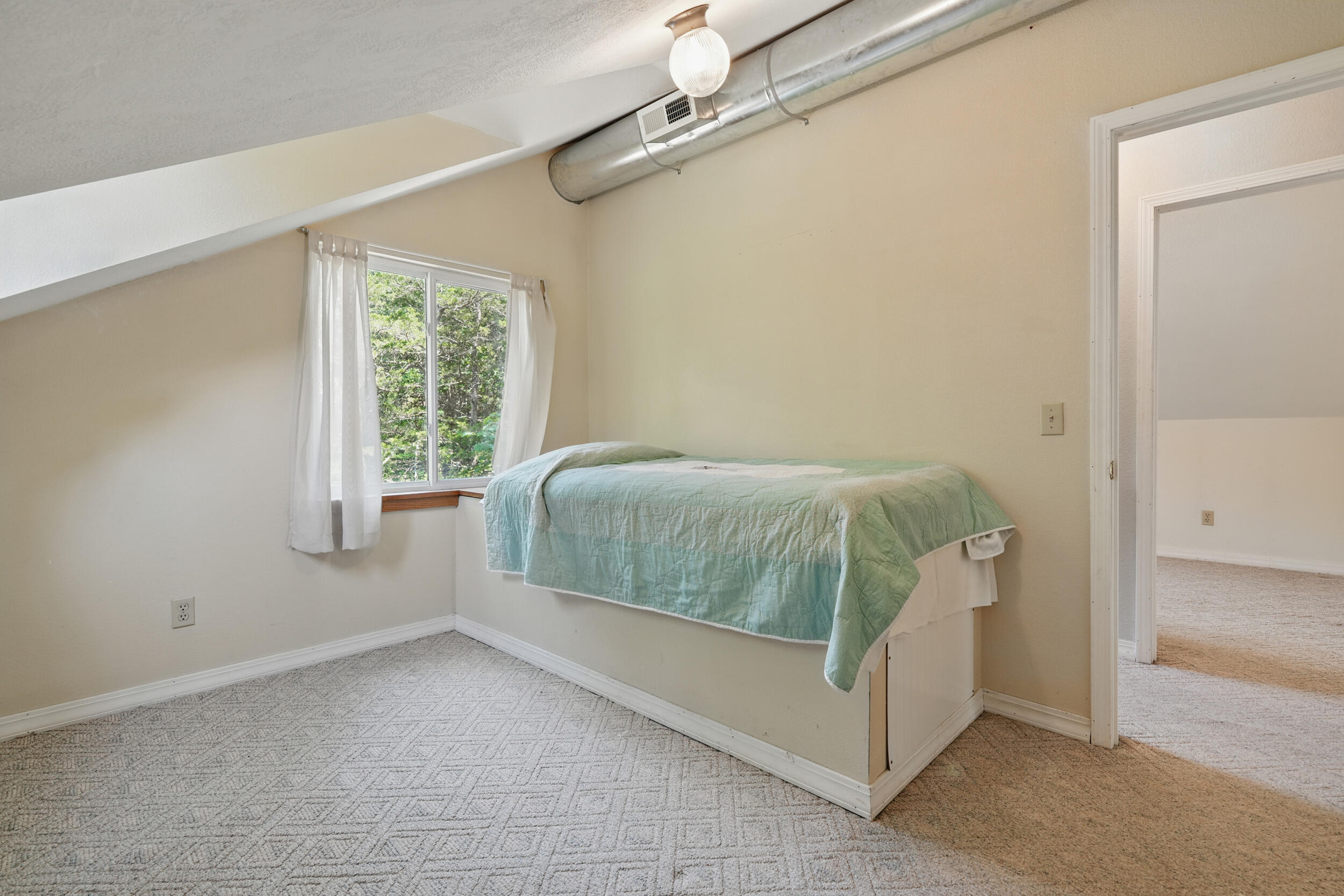 123 Half Circle Circle Property Photo 23