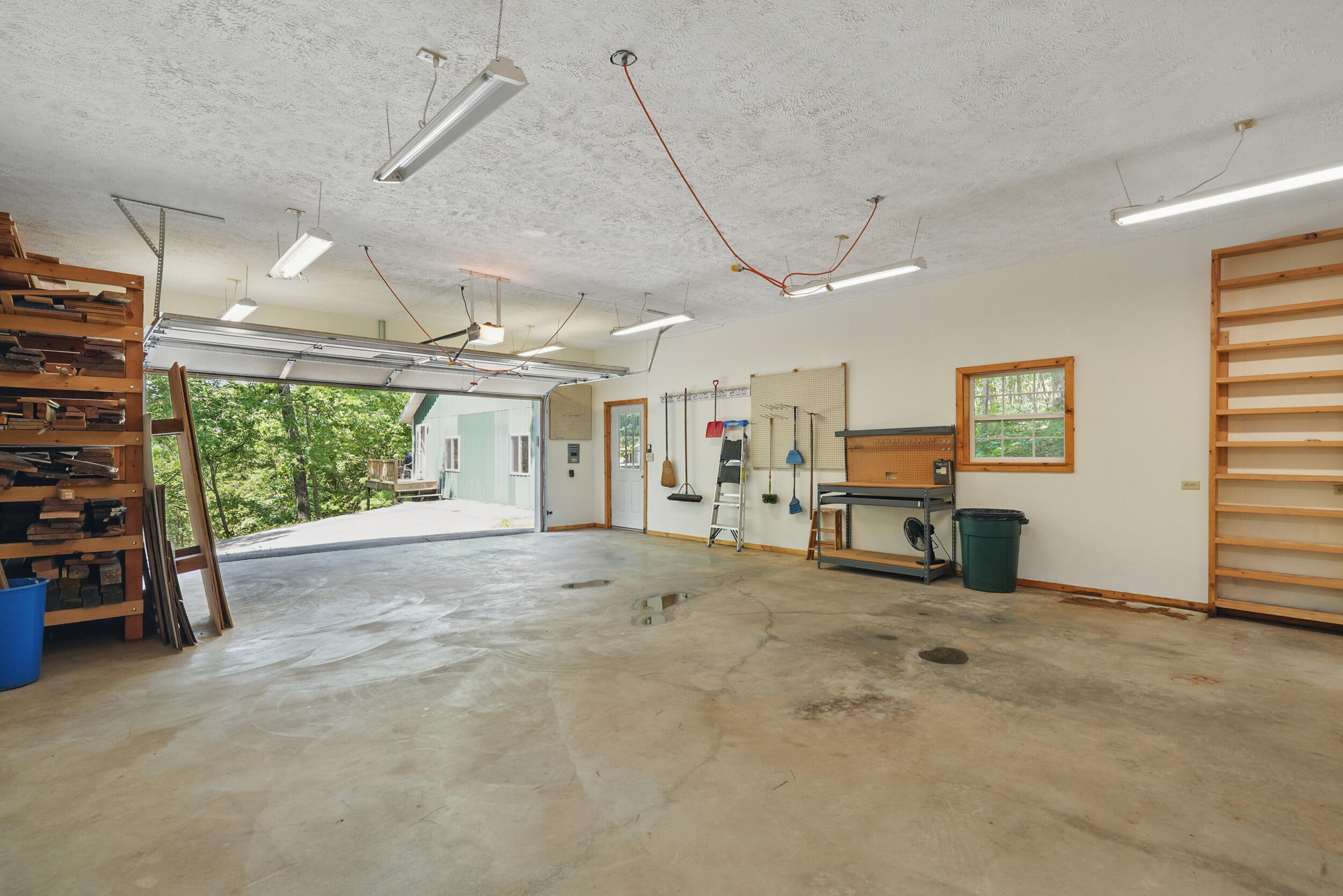 123 Half Circle Circle Property Photo 38