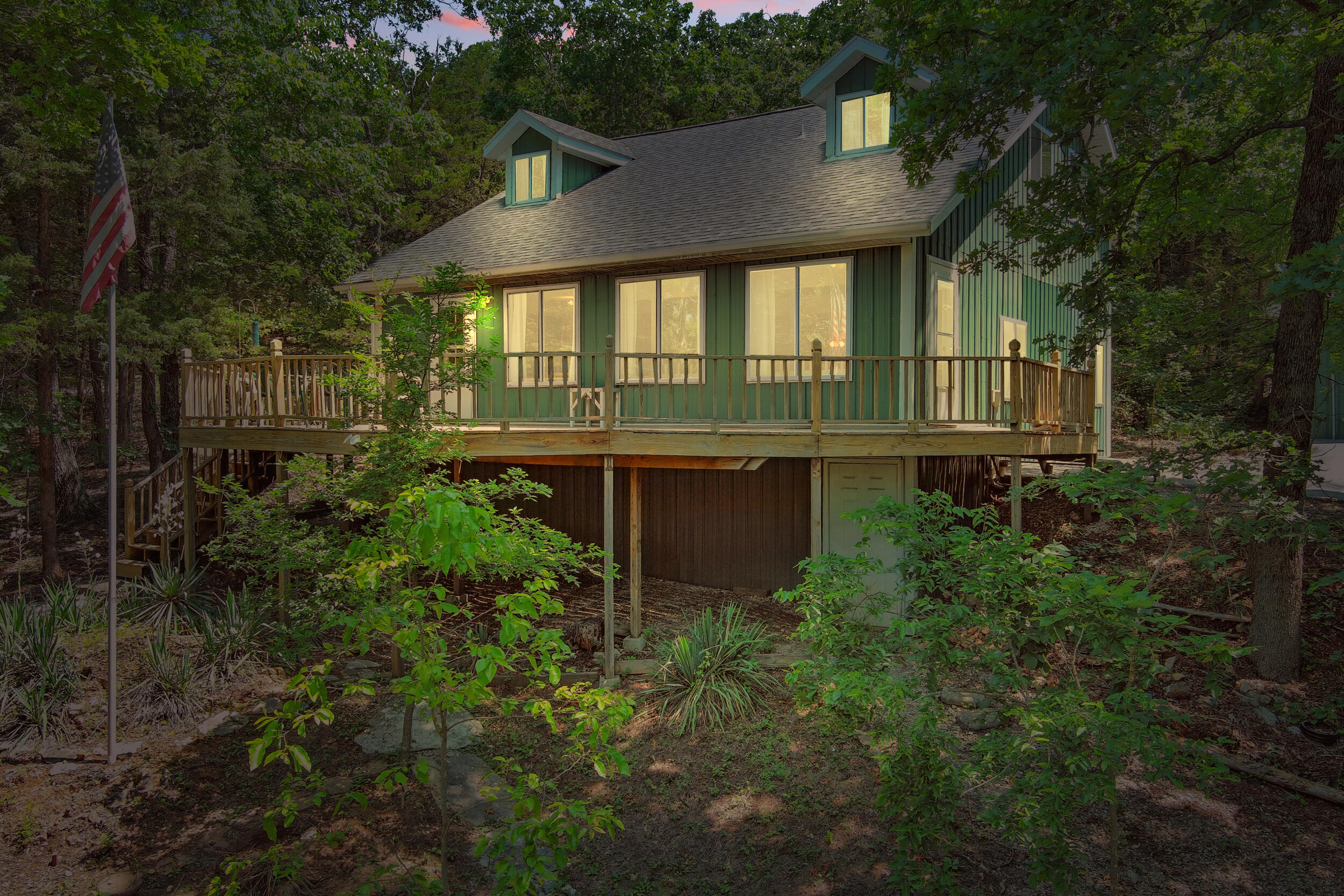 123 Half Circle Circle Property Photo 51