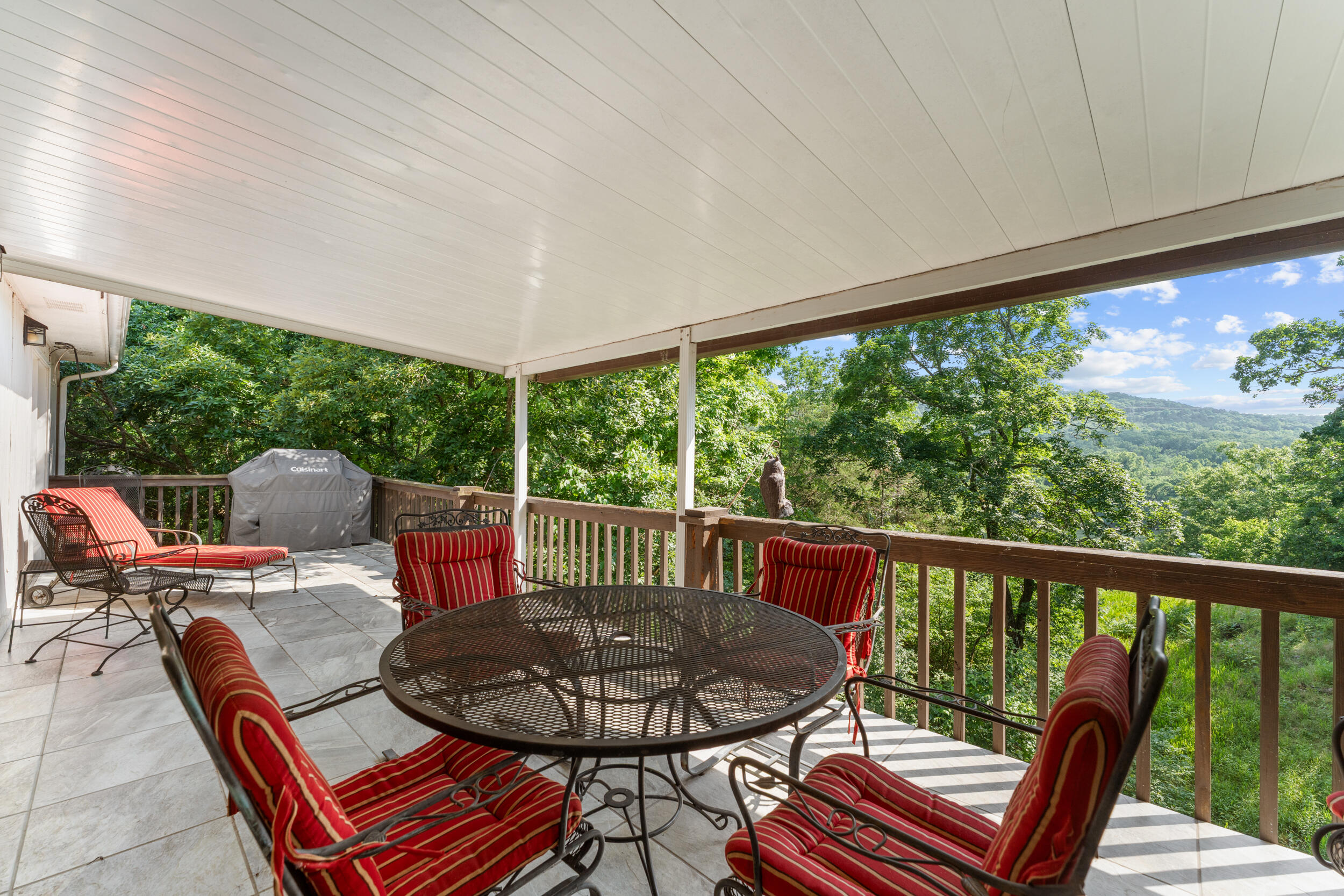 200 Eagle Pointe Drive Property Photo 30