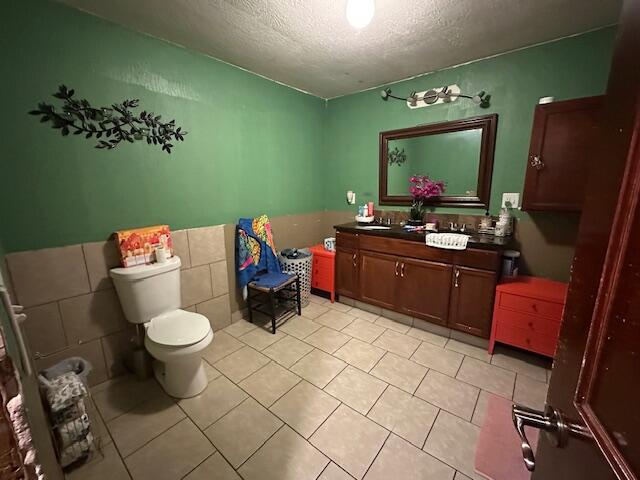 3200 Driftwood Road Property Photo 16