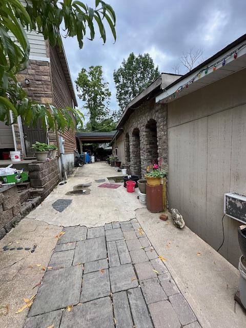 3200 Driftwood Road Property Photo 28