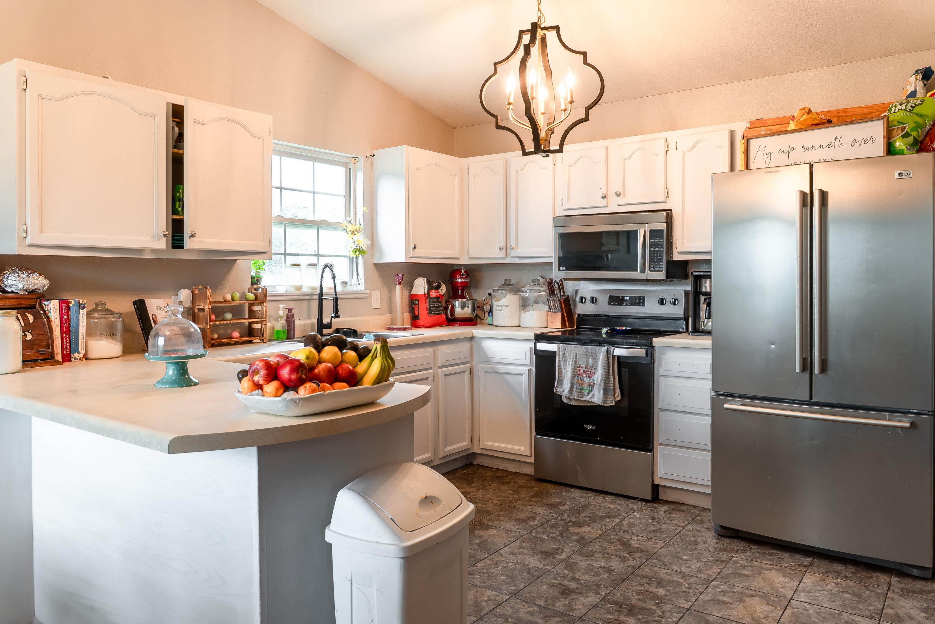 1708 Tiffany Street Property Photo 4