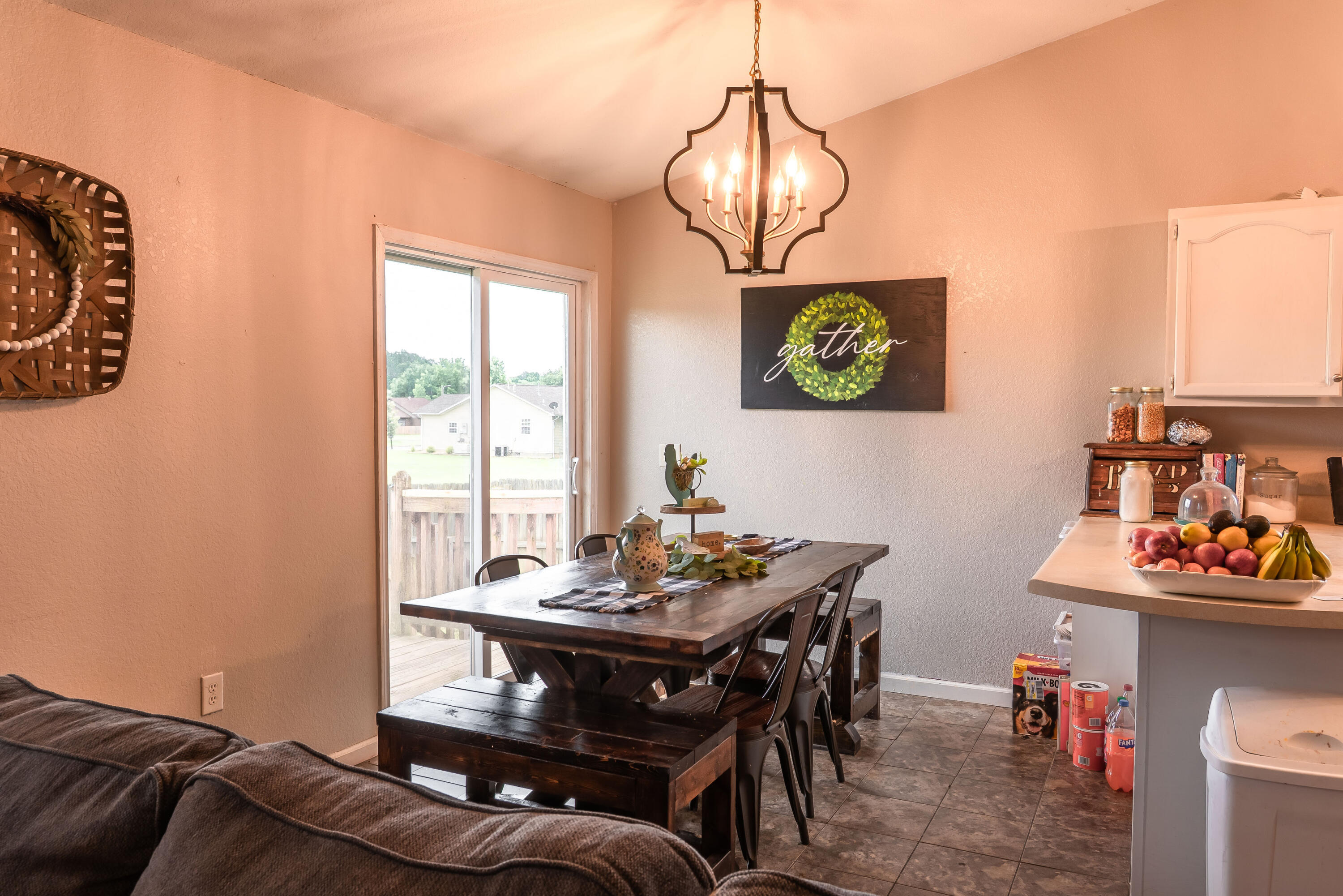 1708 Tiffany Street Property Photo 5
