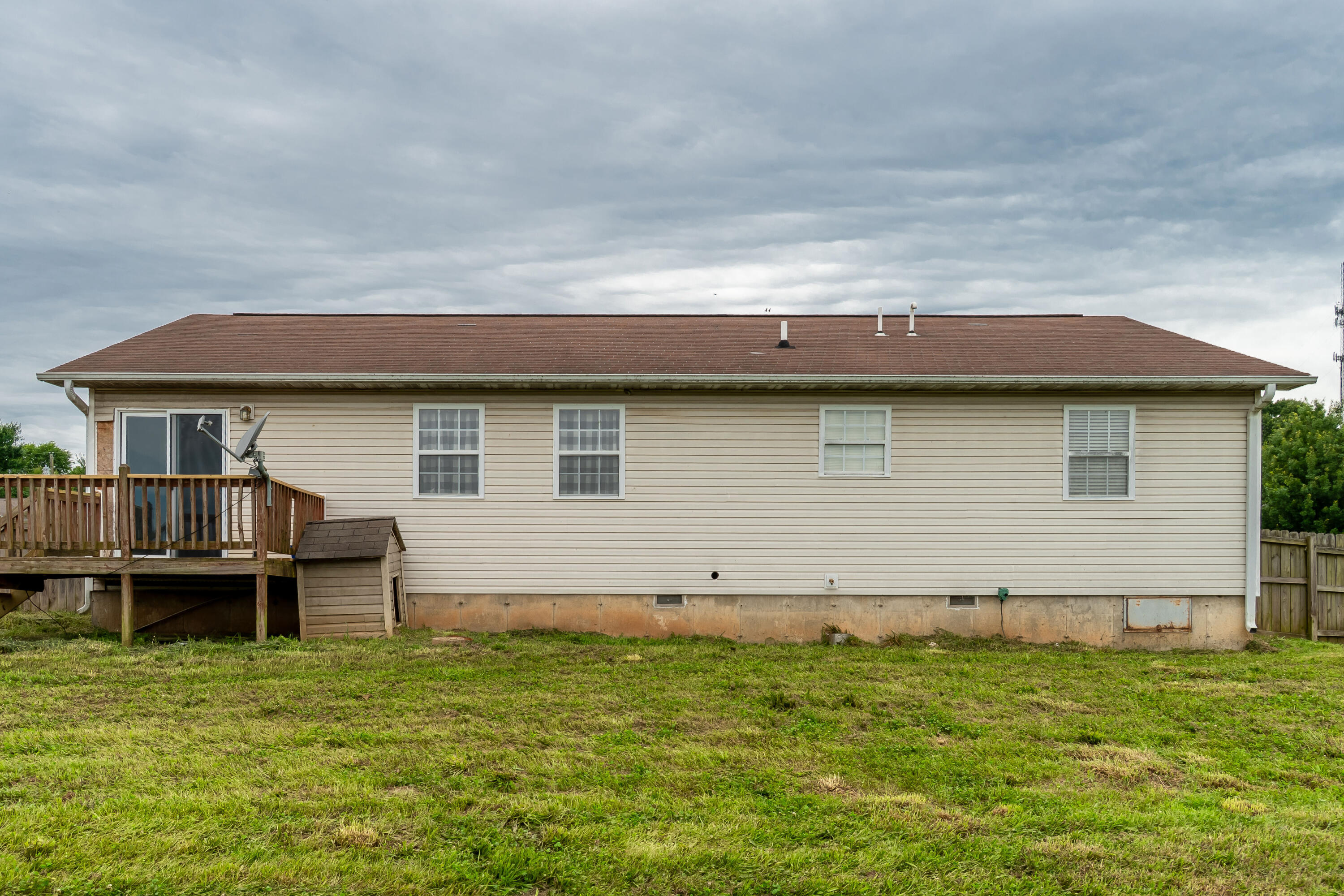 1708 Tiffany Street Property Photo 17