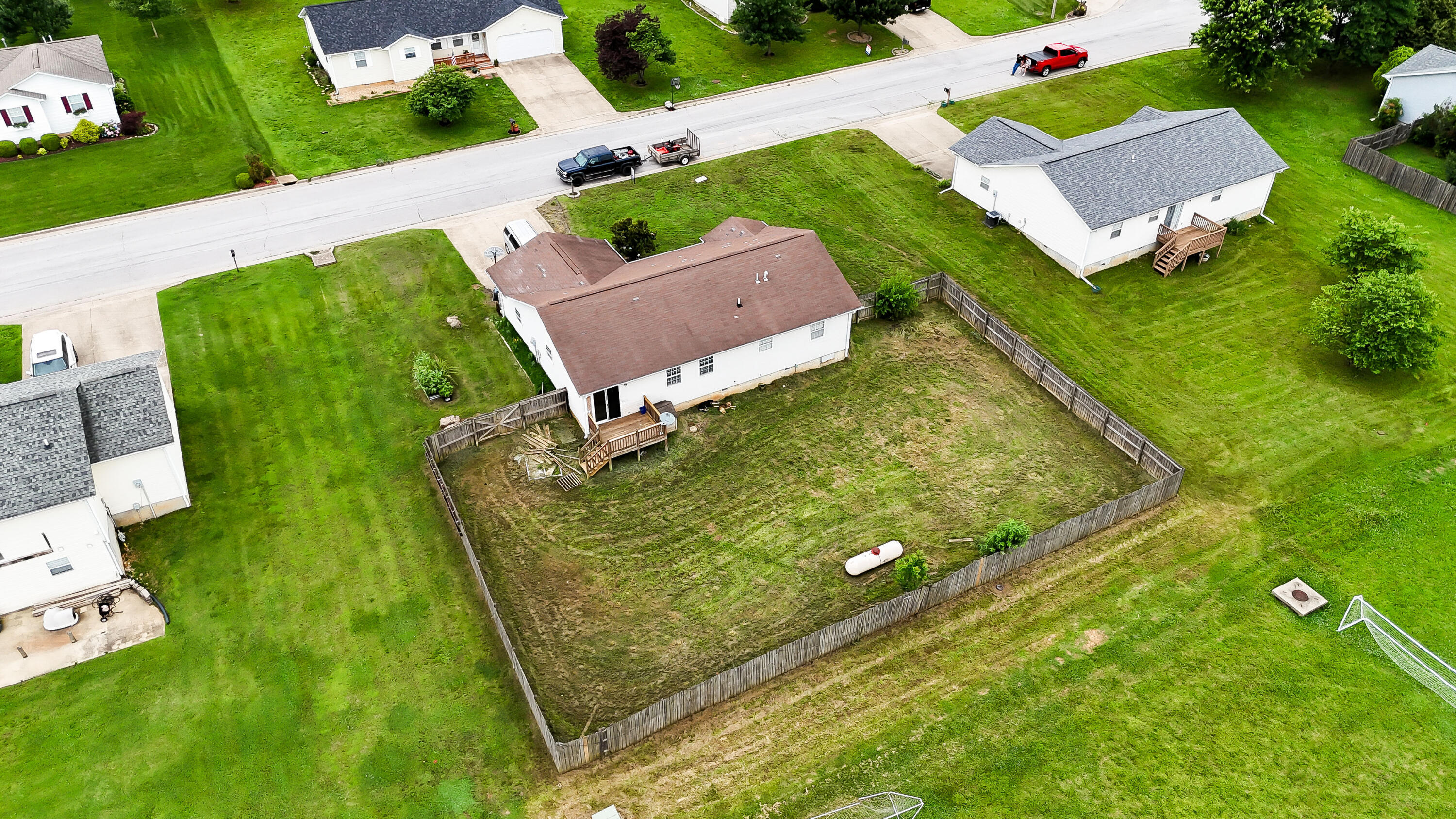 1708 Tiffany Street Property Photo 19