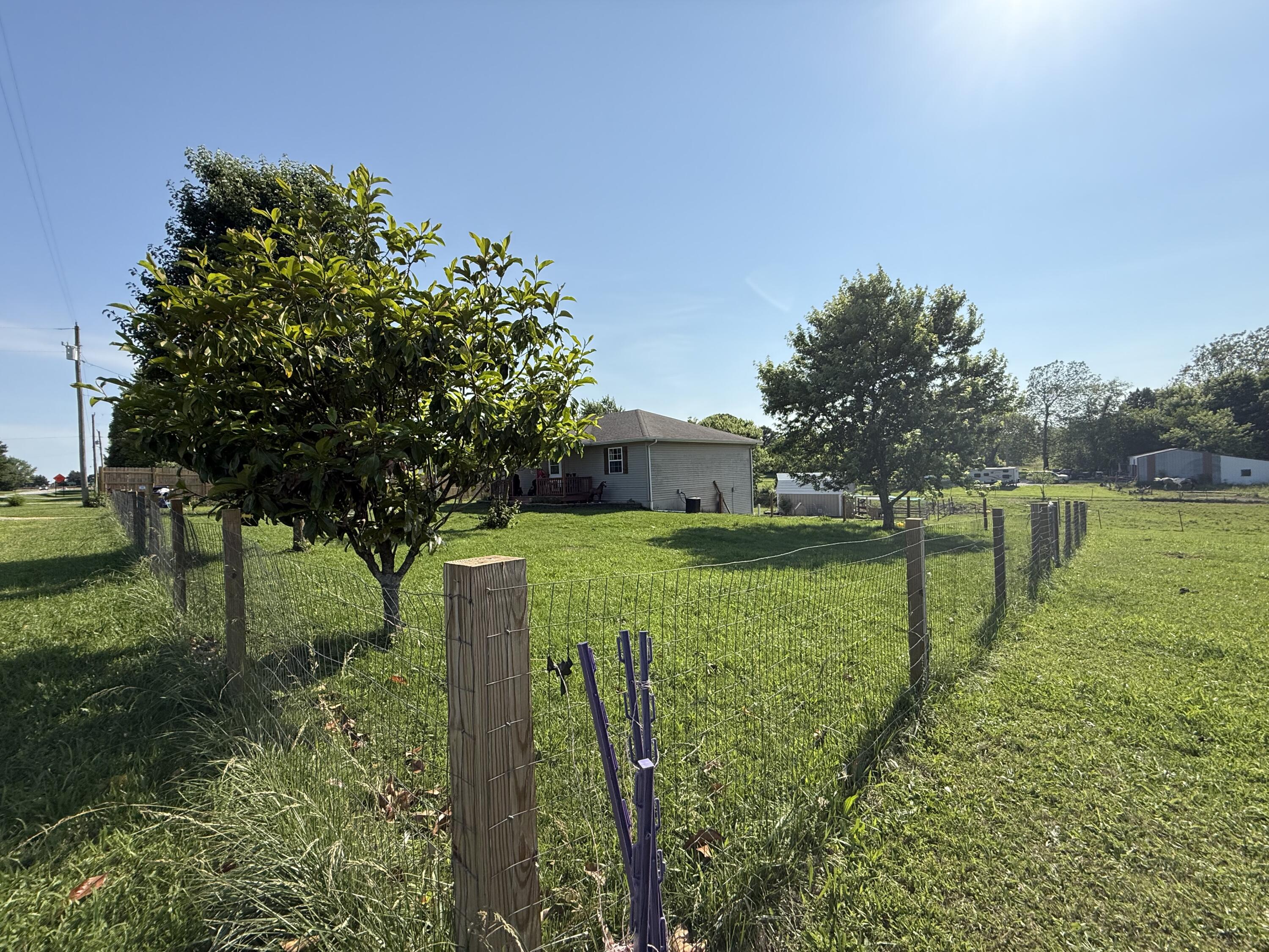 551 State Hwy O Property Photo 4