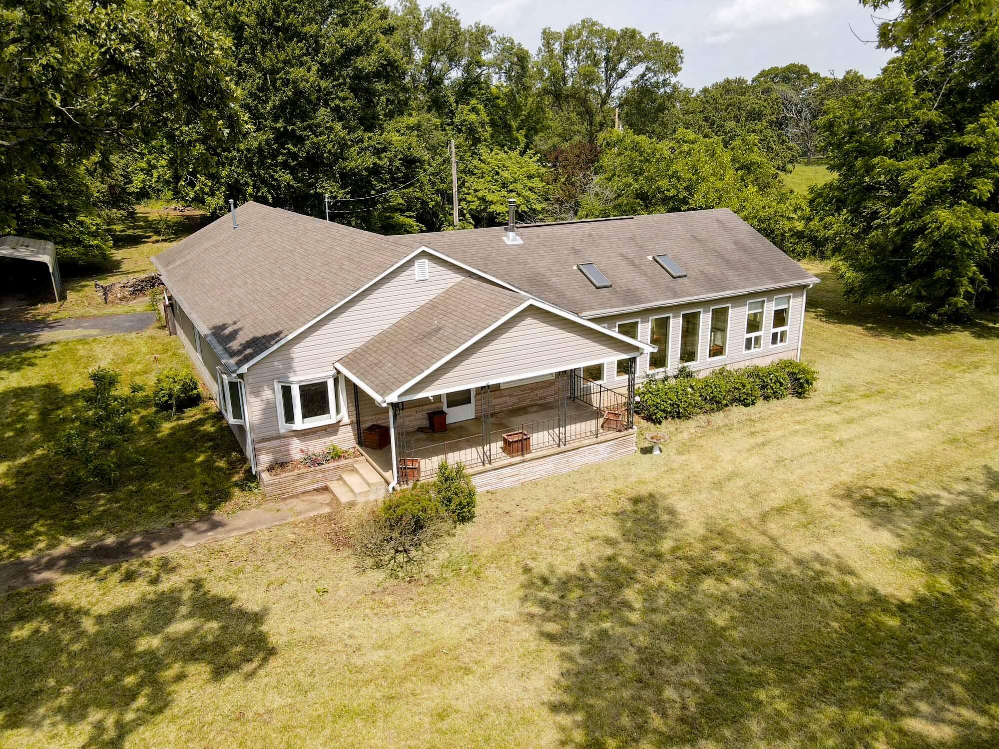 16329 State Highway 76 Property Photo 1