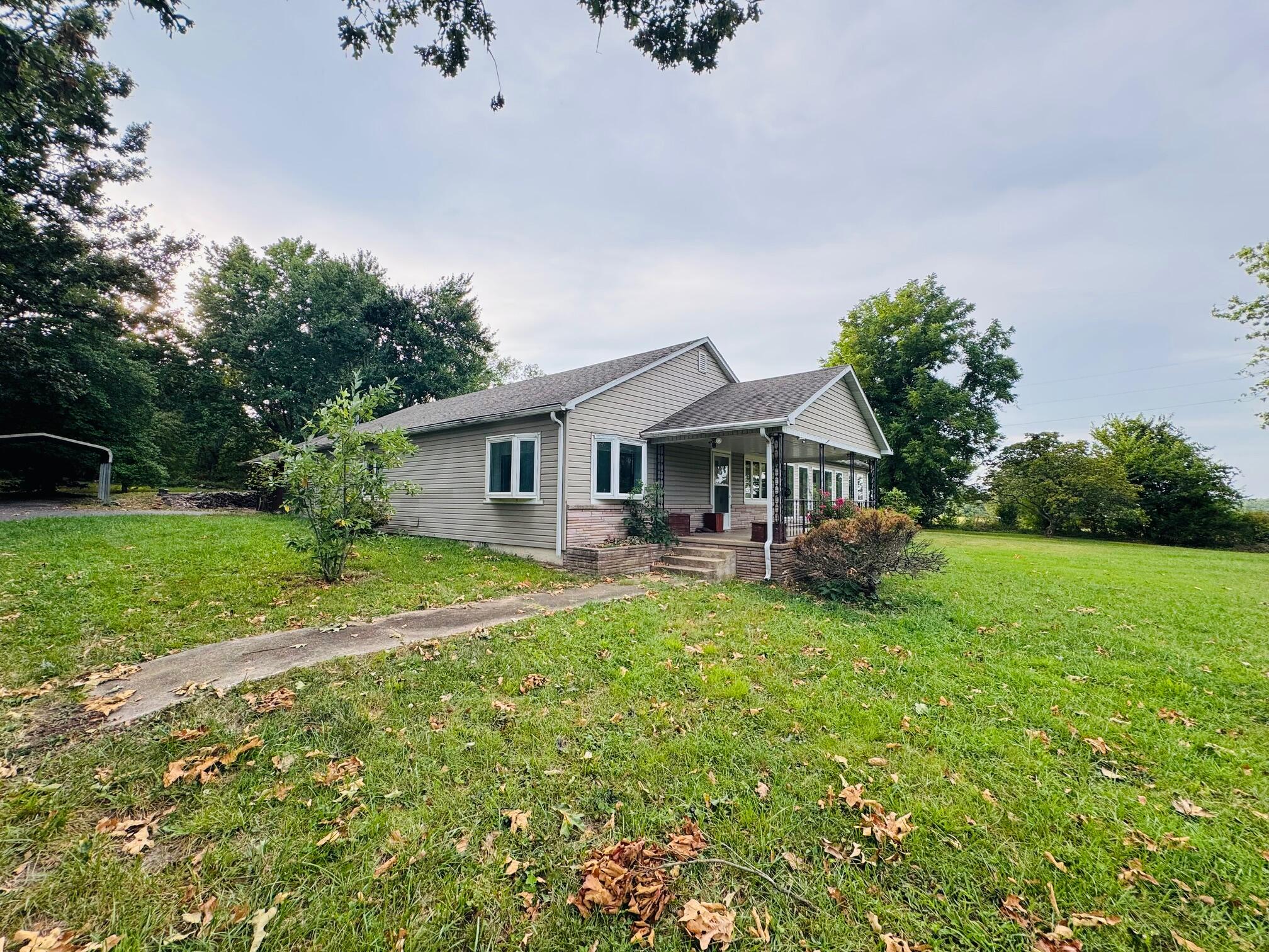 16329 State Highway 76 Property Photo 3