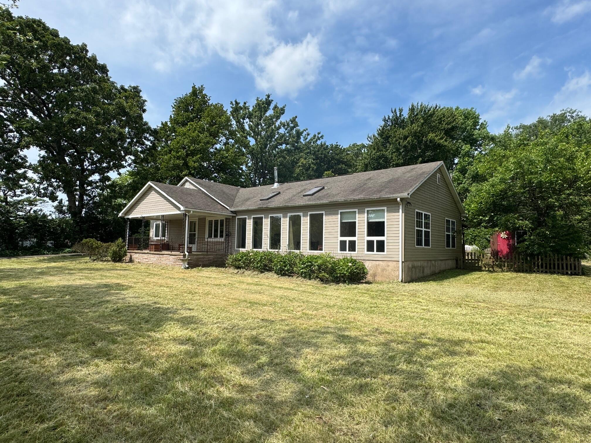 16329 State Highway 76 Property Photo 6