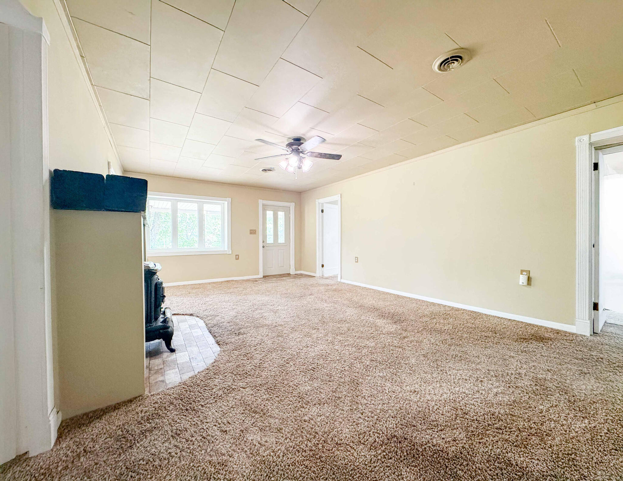 16329 State Highway 76 Property Photo 8