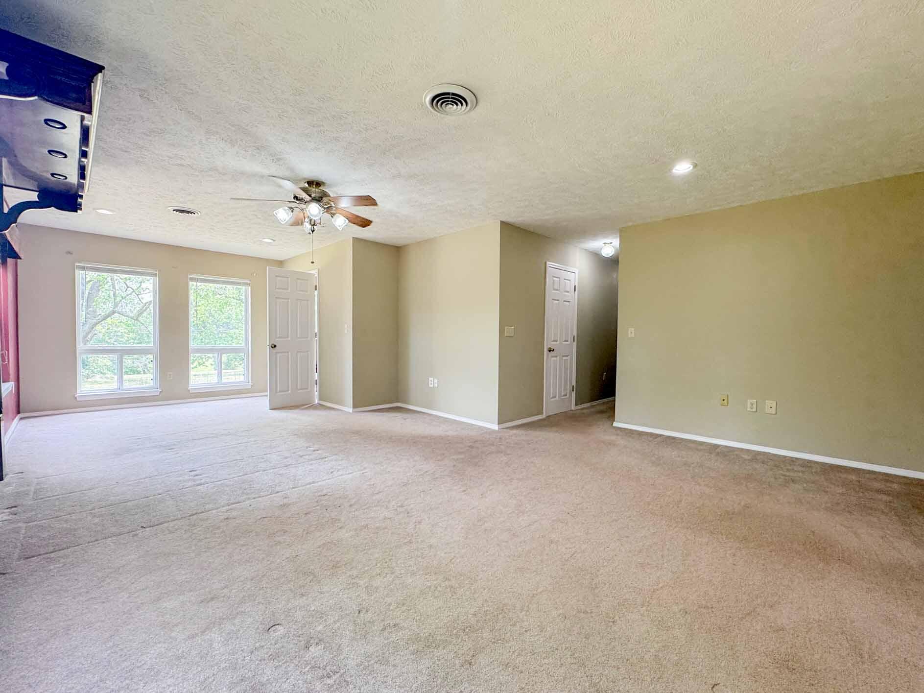 16329 State Highway 76 Property Photo 13