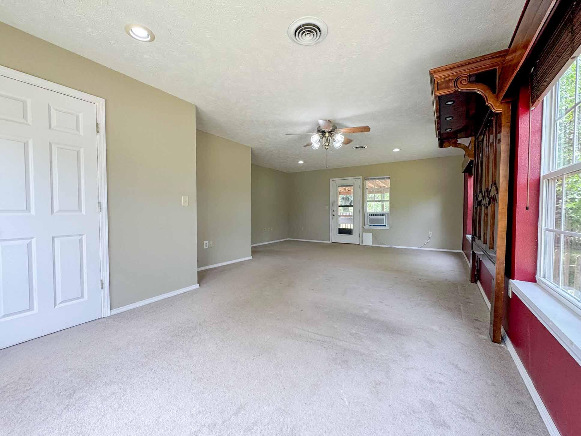 16329 State Highway 76 Property Photo 14