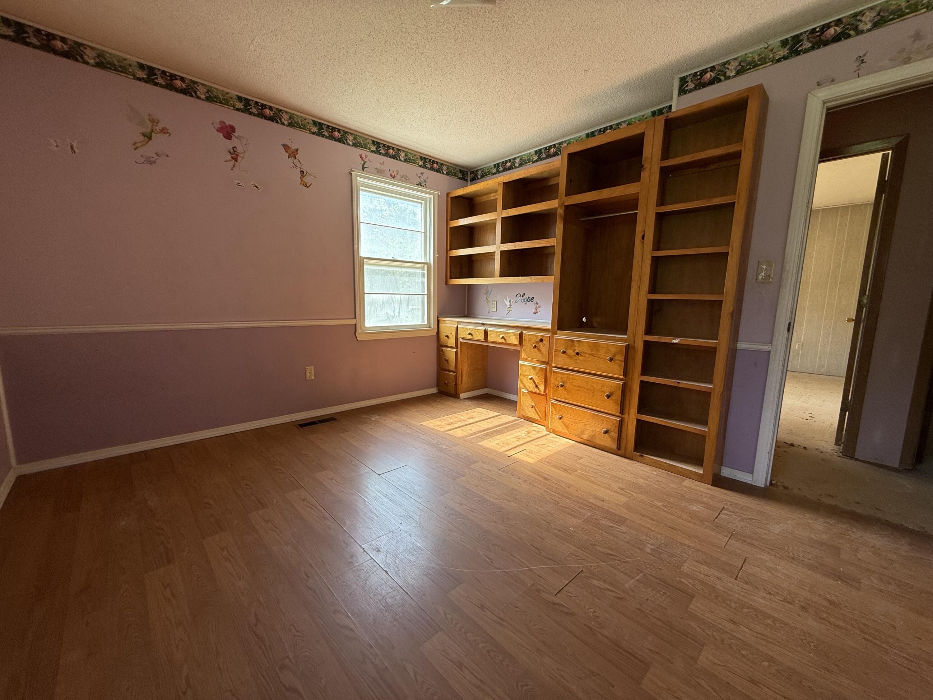 852 County Road 1280 Property Photo 16