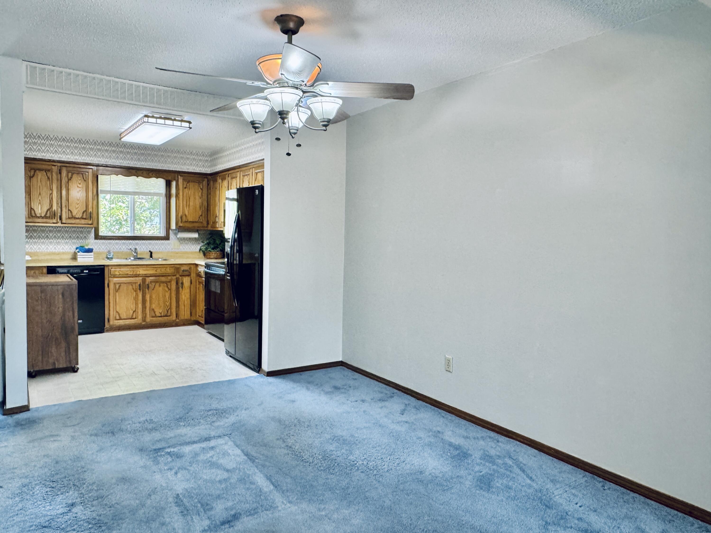 145 Starboard Drive Property Photo 11