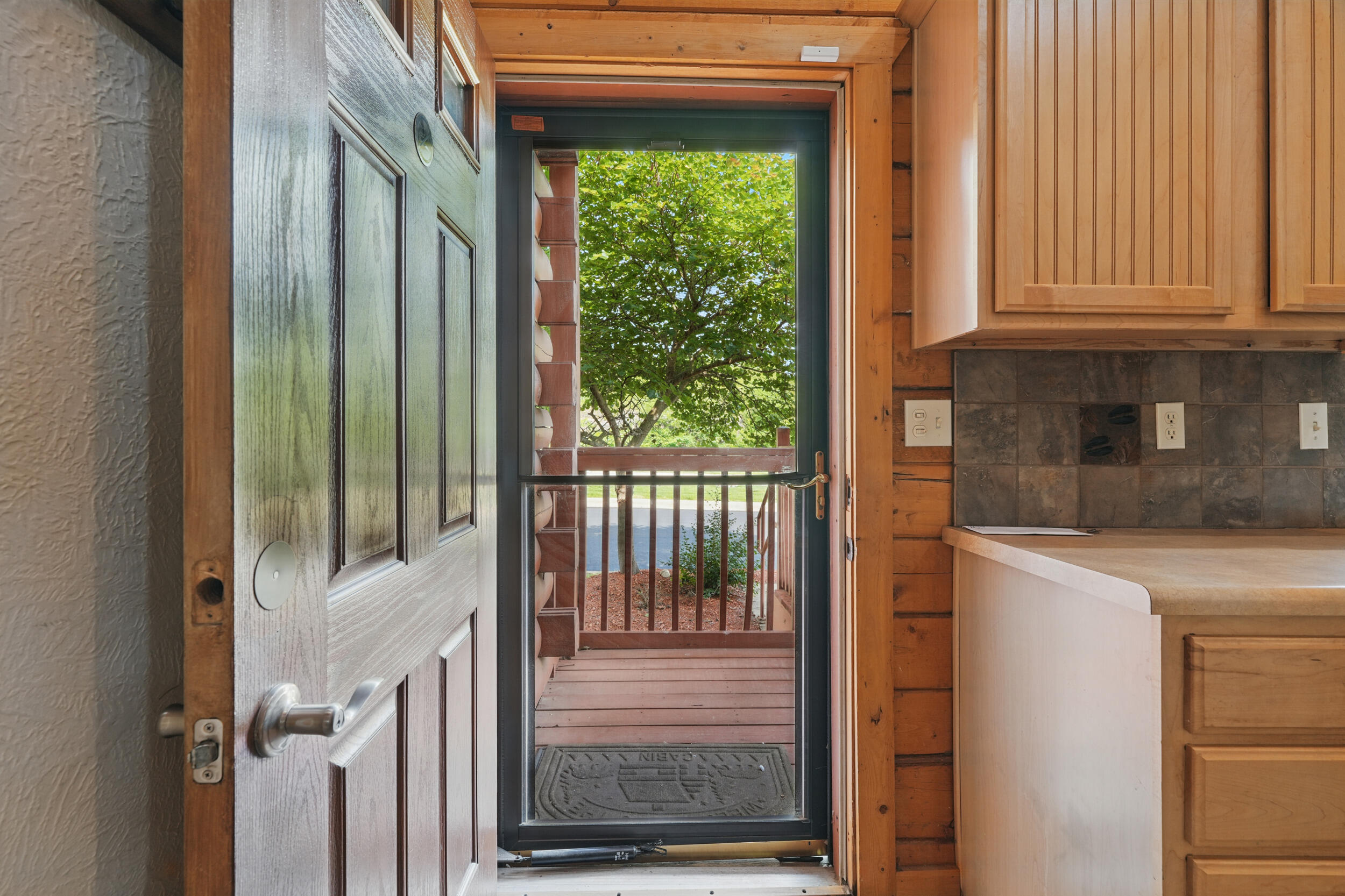 109 Grand Mountain Avenue Property Photo 4