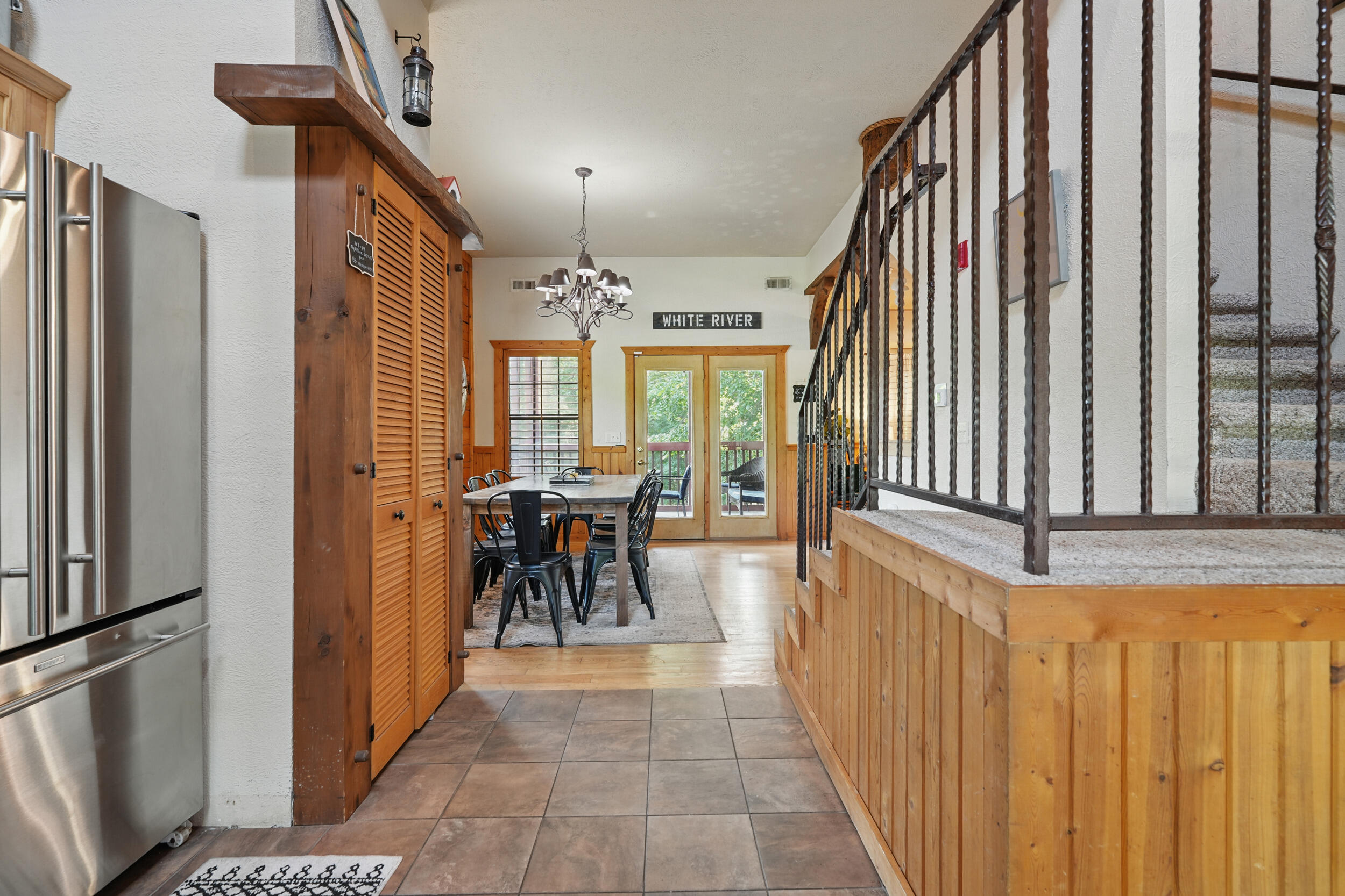 109 Grand Mountain Avenue Property Photo 9