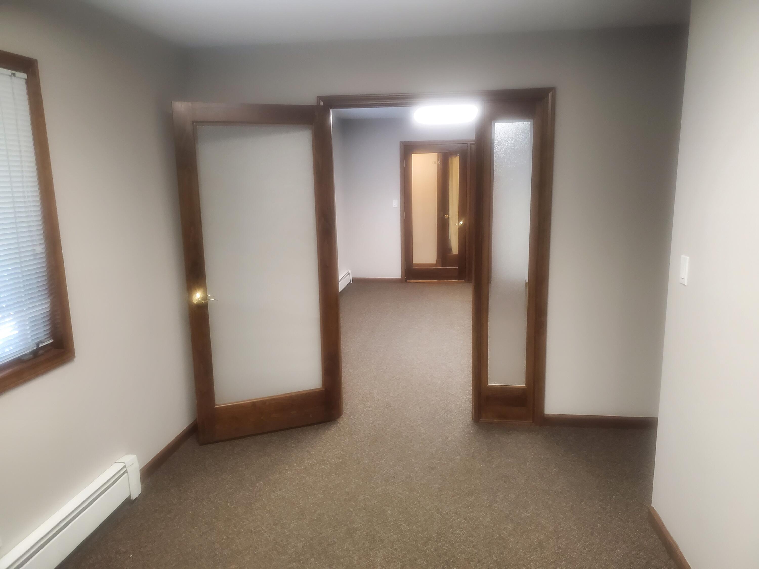 307 South West Street Property Photo 4
