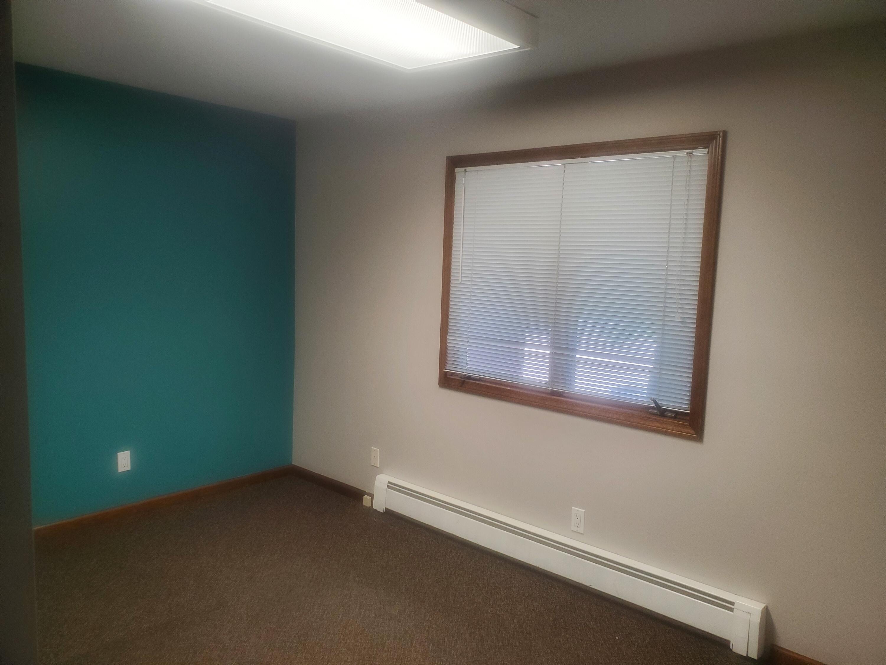 307 South West Street Property Photo 5