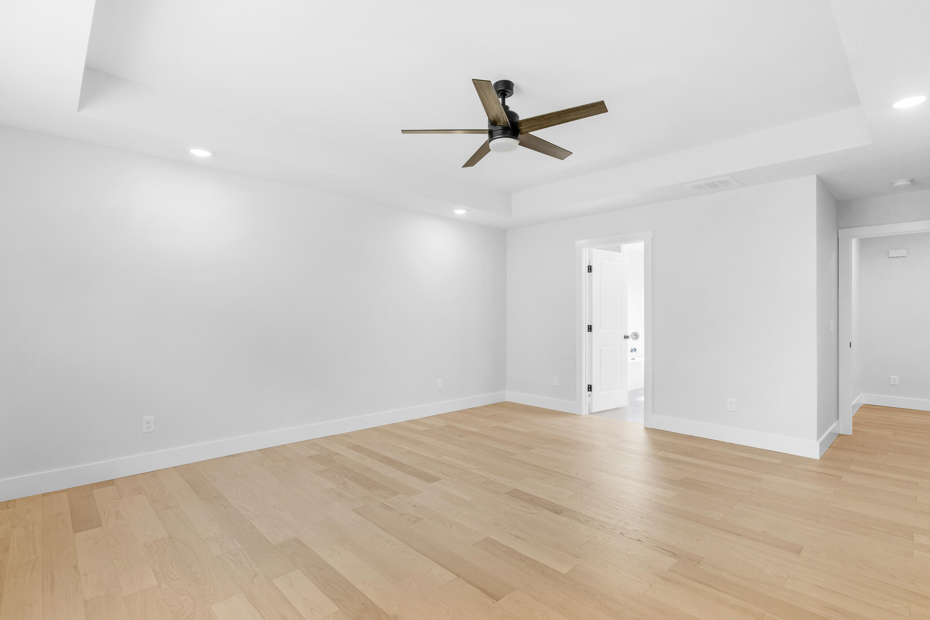 2133 North Silver Charm Avenue Property Photo 24
