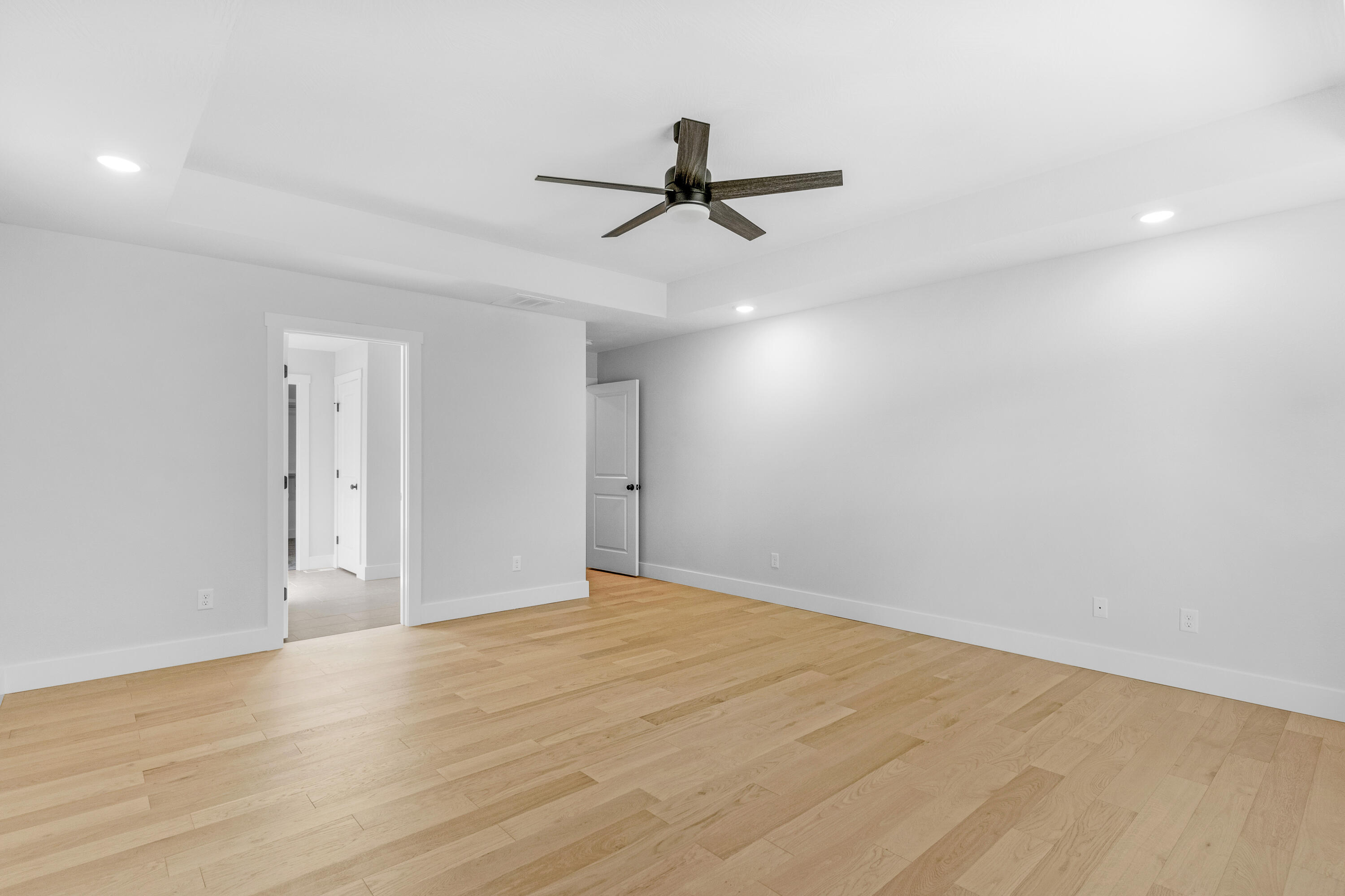 2133 North Silver Charm Avenue Property Photo 25