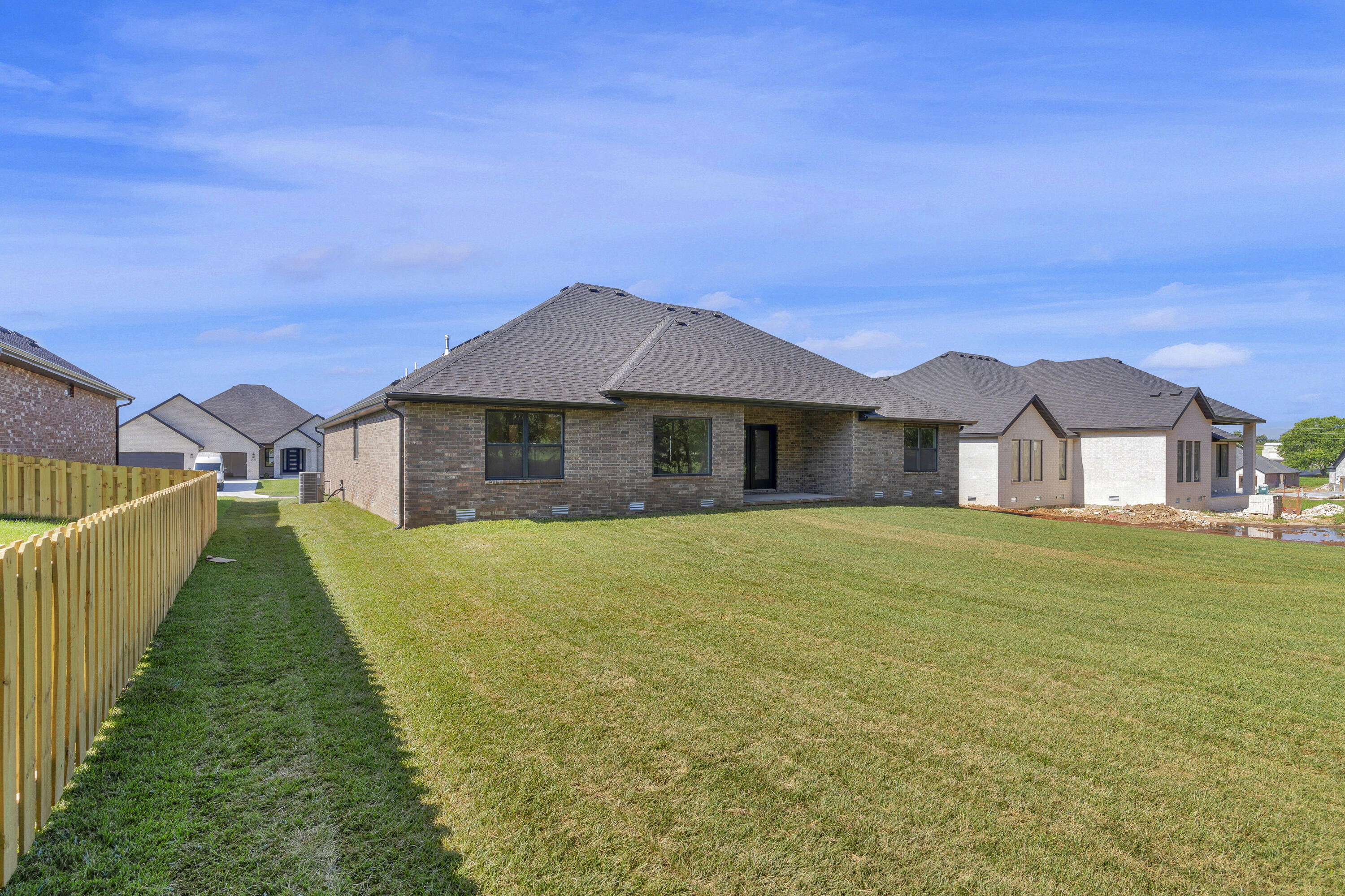 2133 North Silver Charm Avenue Property Photo 40