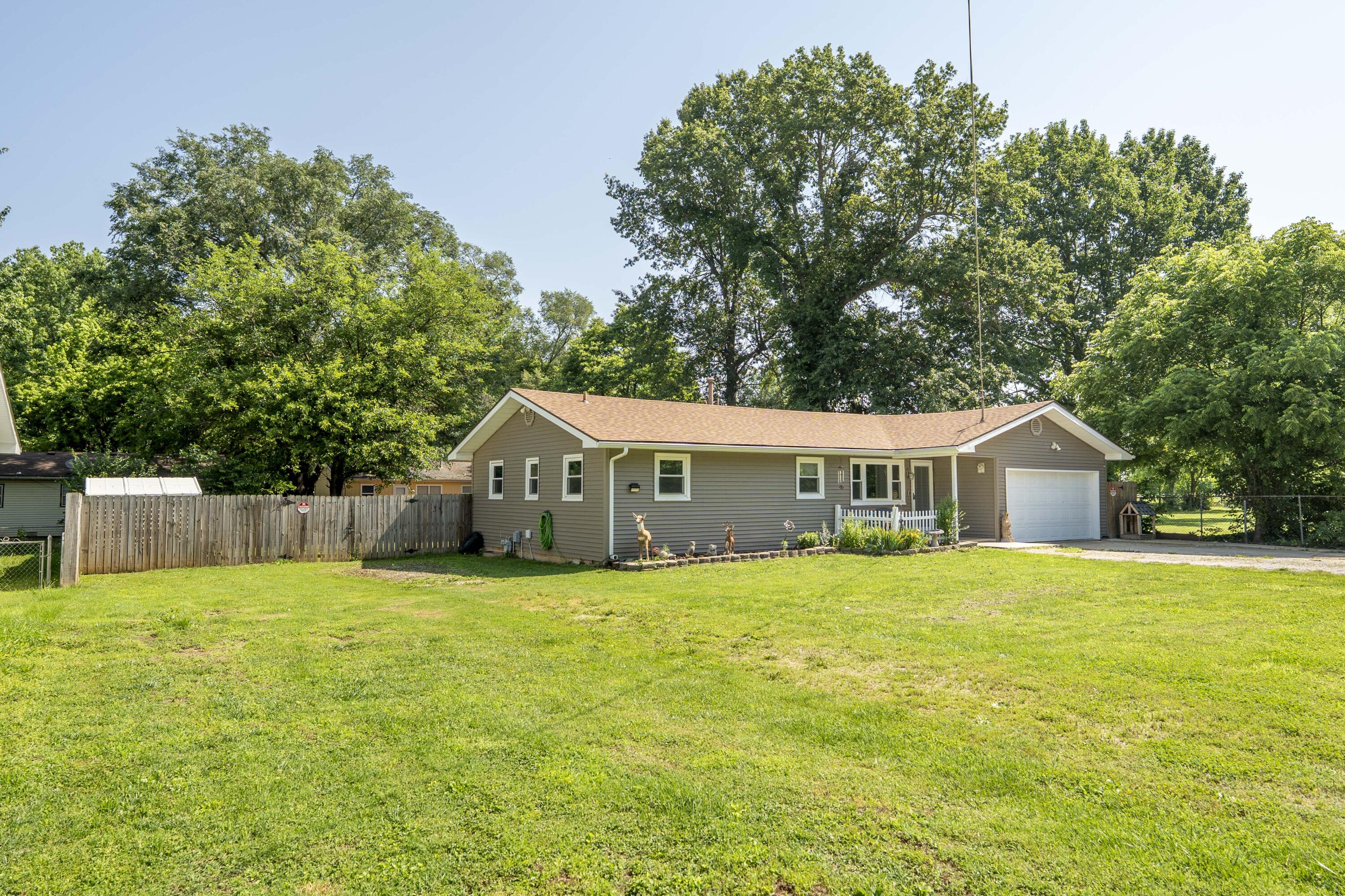 3153 West Washita Street Property Photo 1