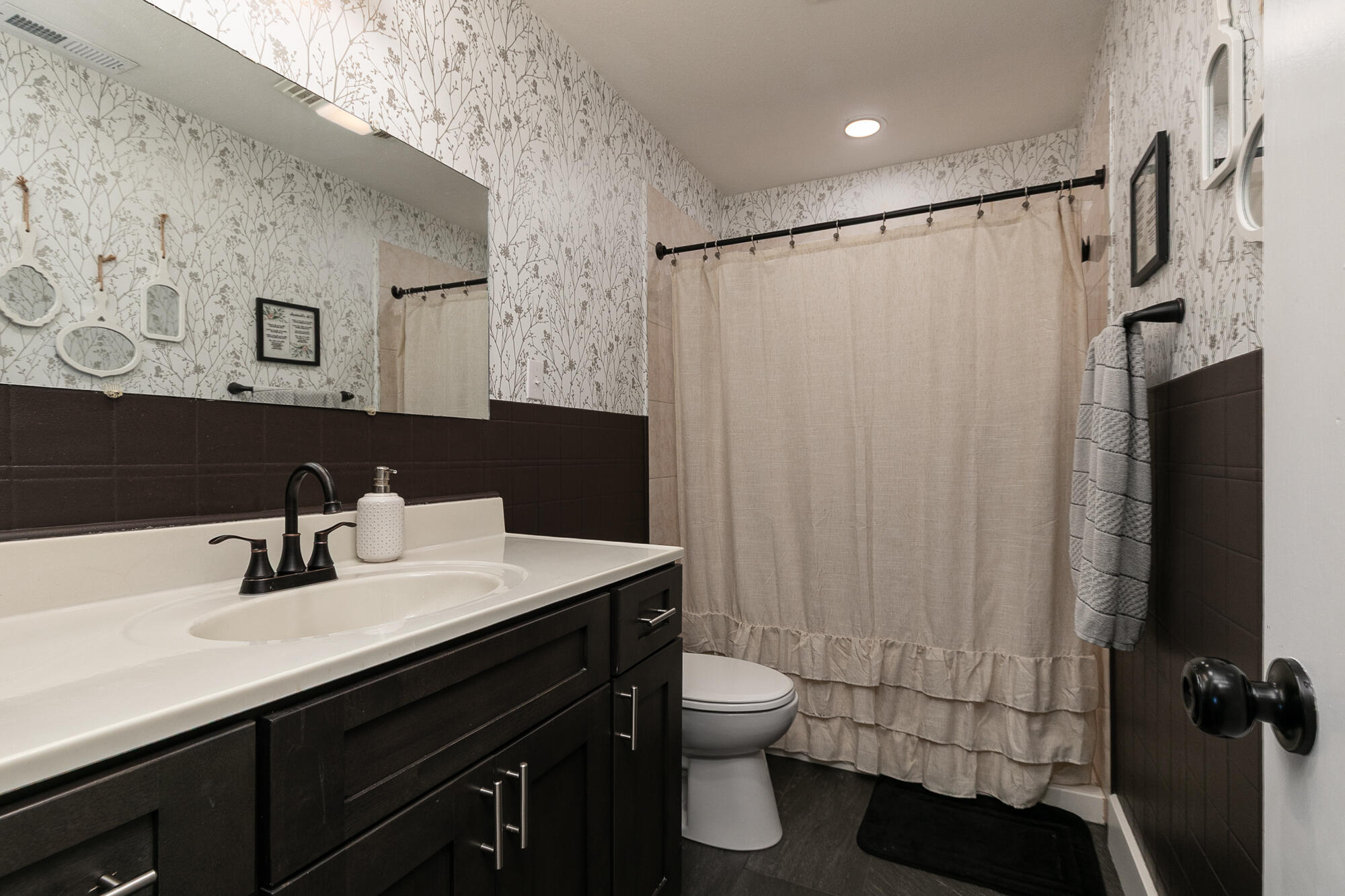 3809 Spring Hill Road Property Photo 16