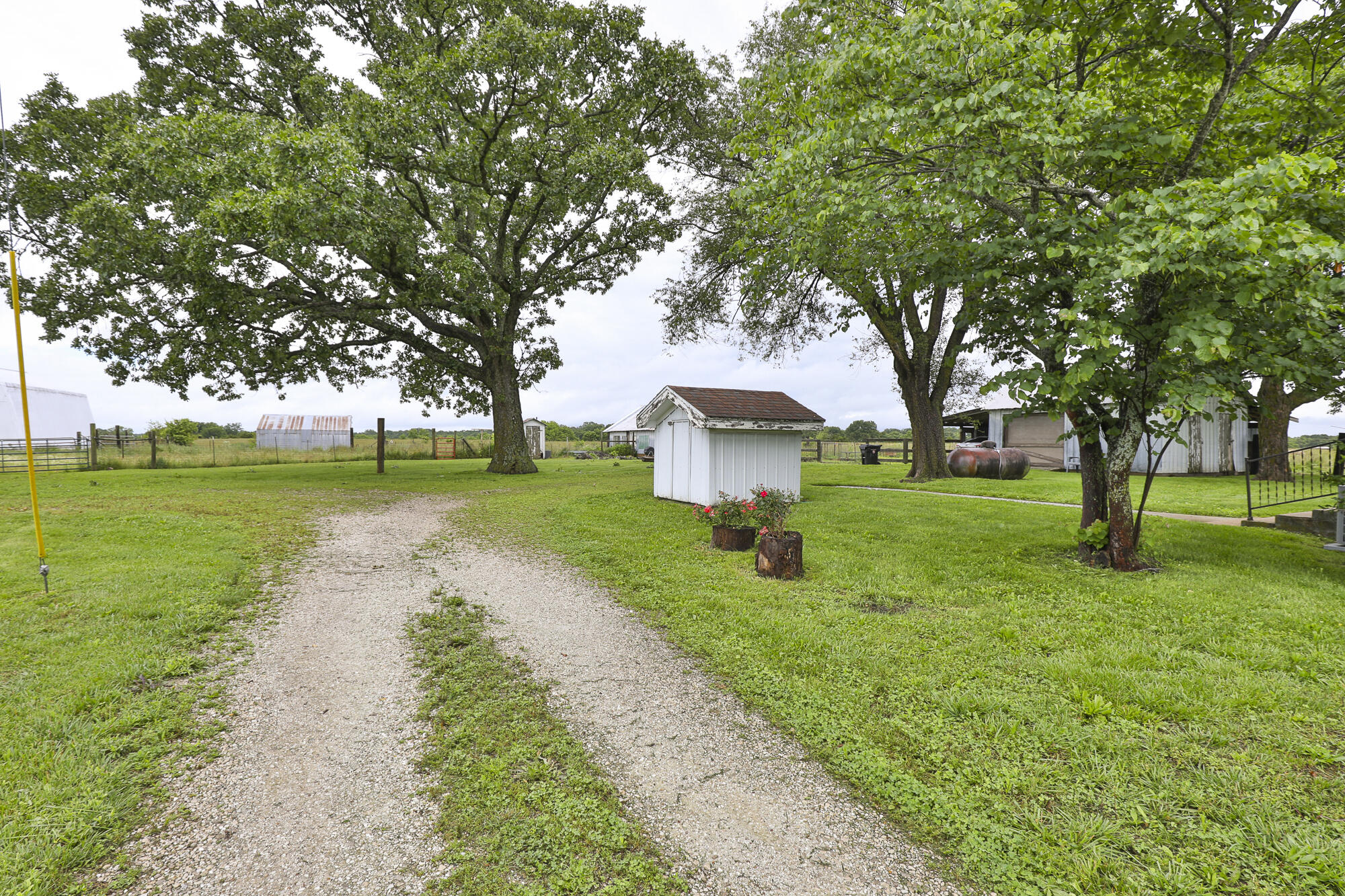 3809 Spring Hill Road Property Photo 32