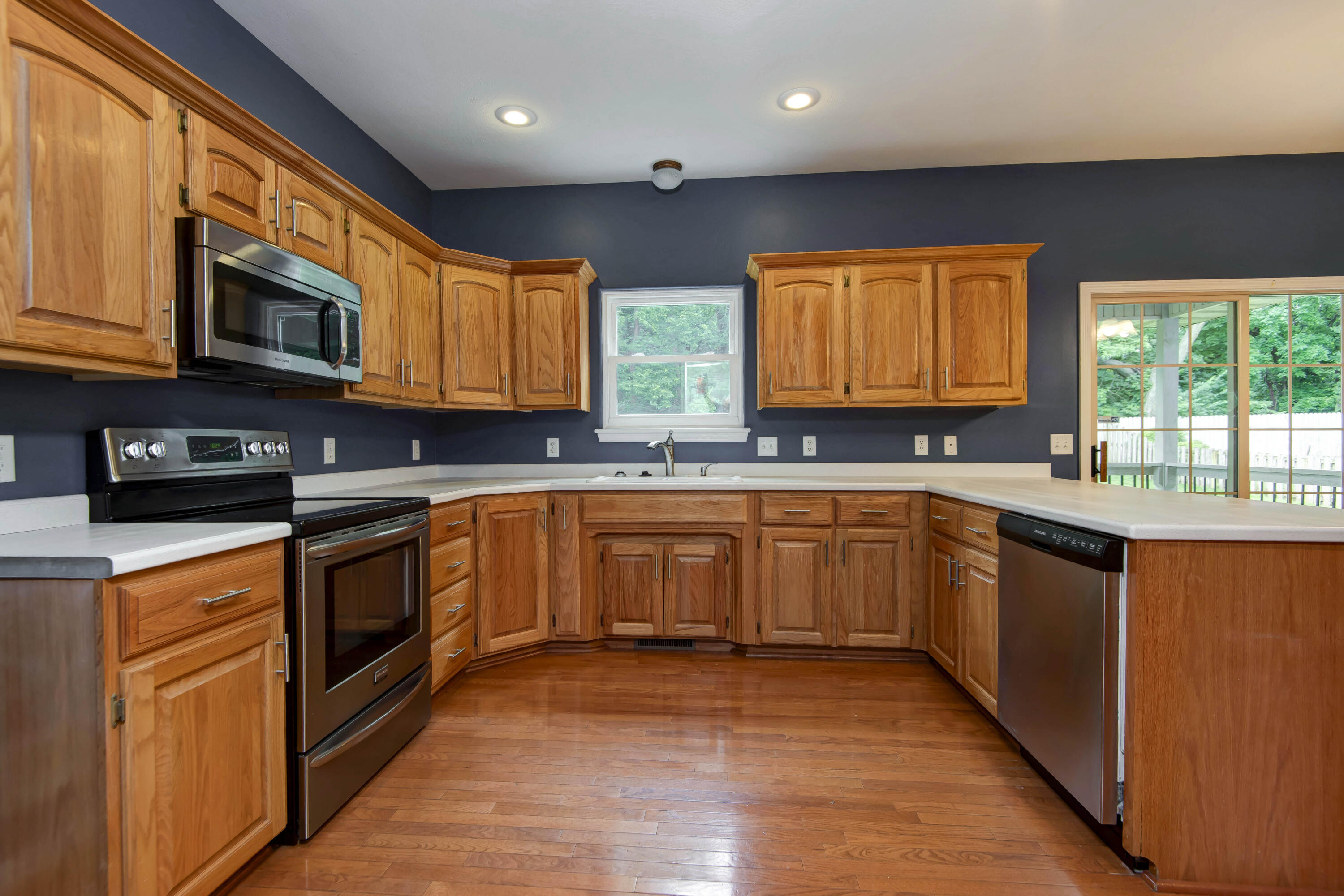5544 South Michigan Avenue Property Photo 14