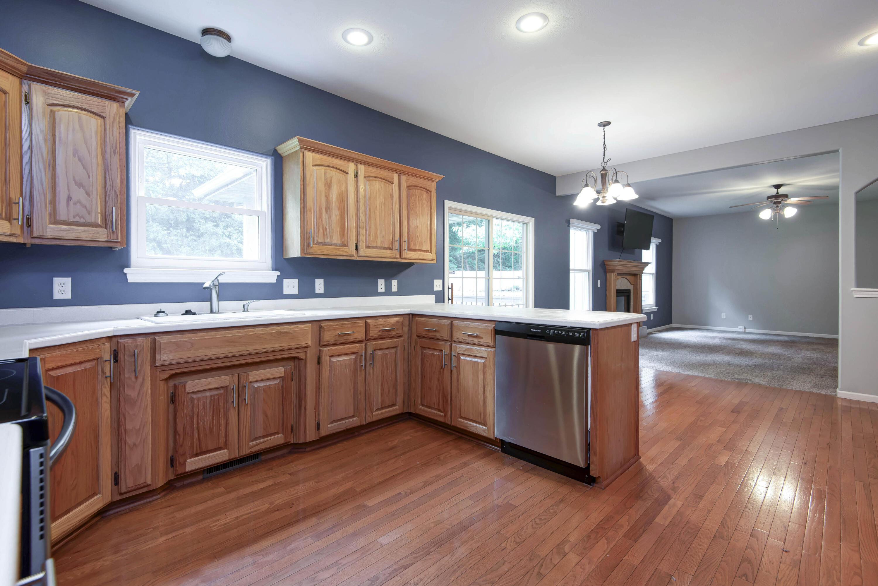 5544 South Michigan Avenue Property Photo 15