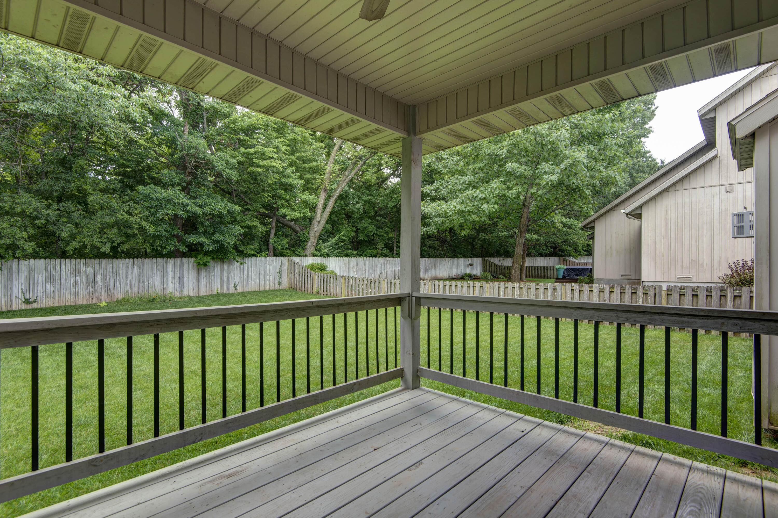 5544 South Michigan Avenue Property Photo 17