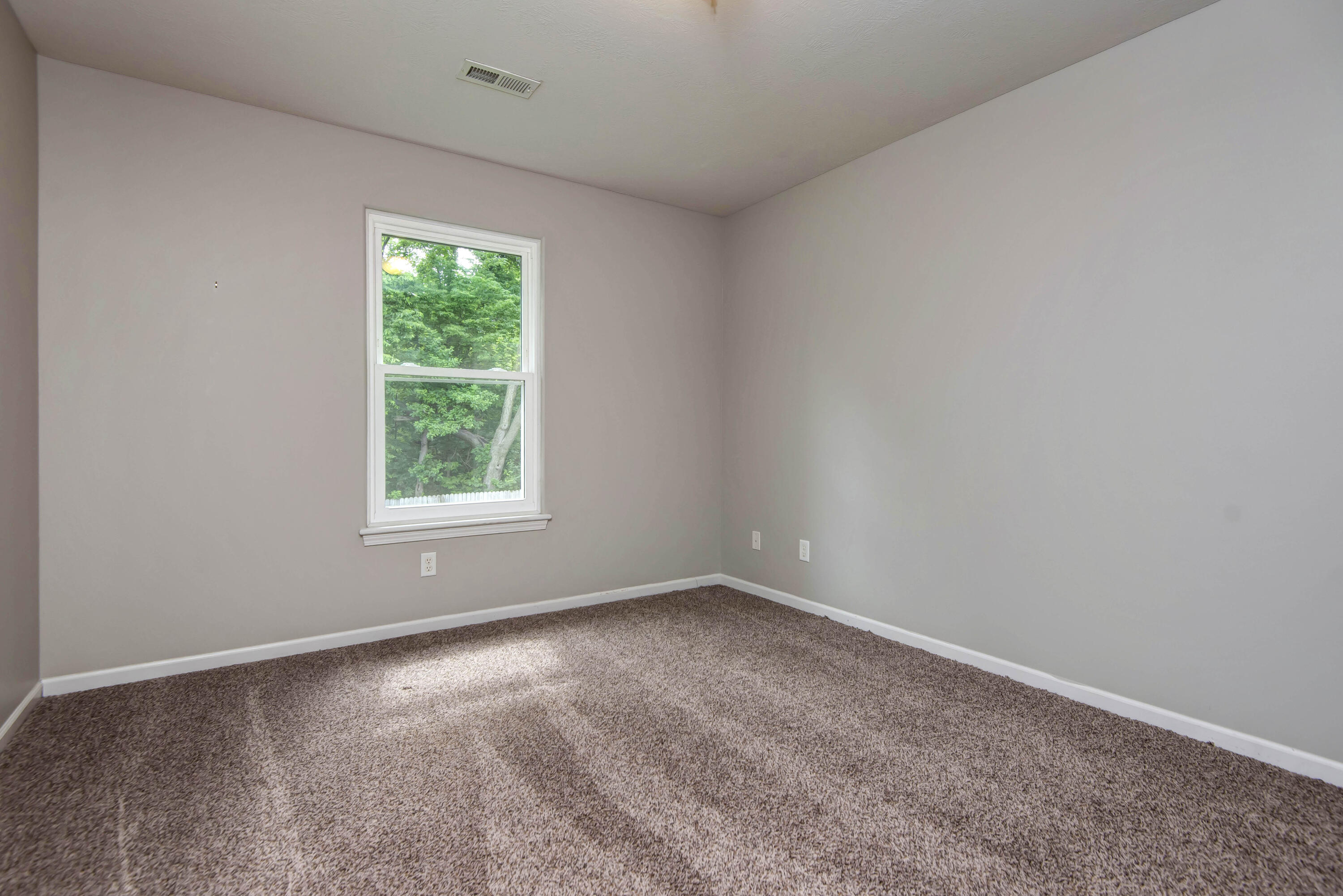 5544 South Michigan Avenue Property Photo 24