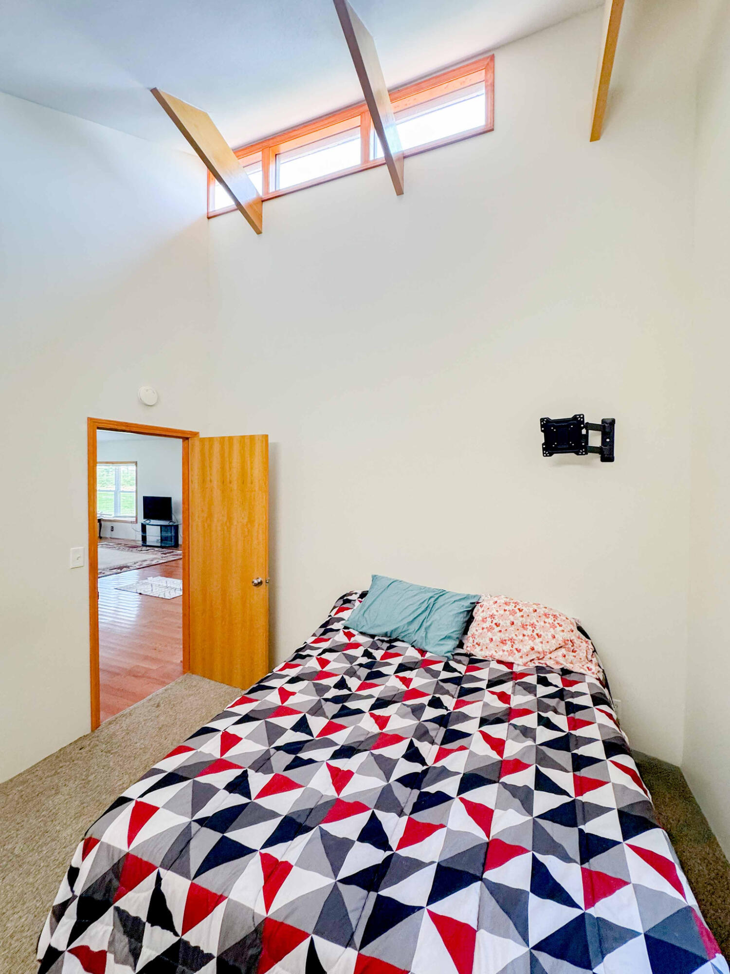317 A Spicer Lane Property Photo 32