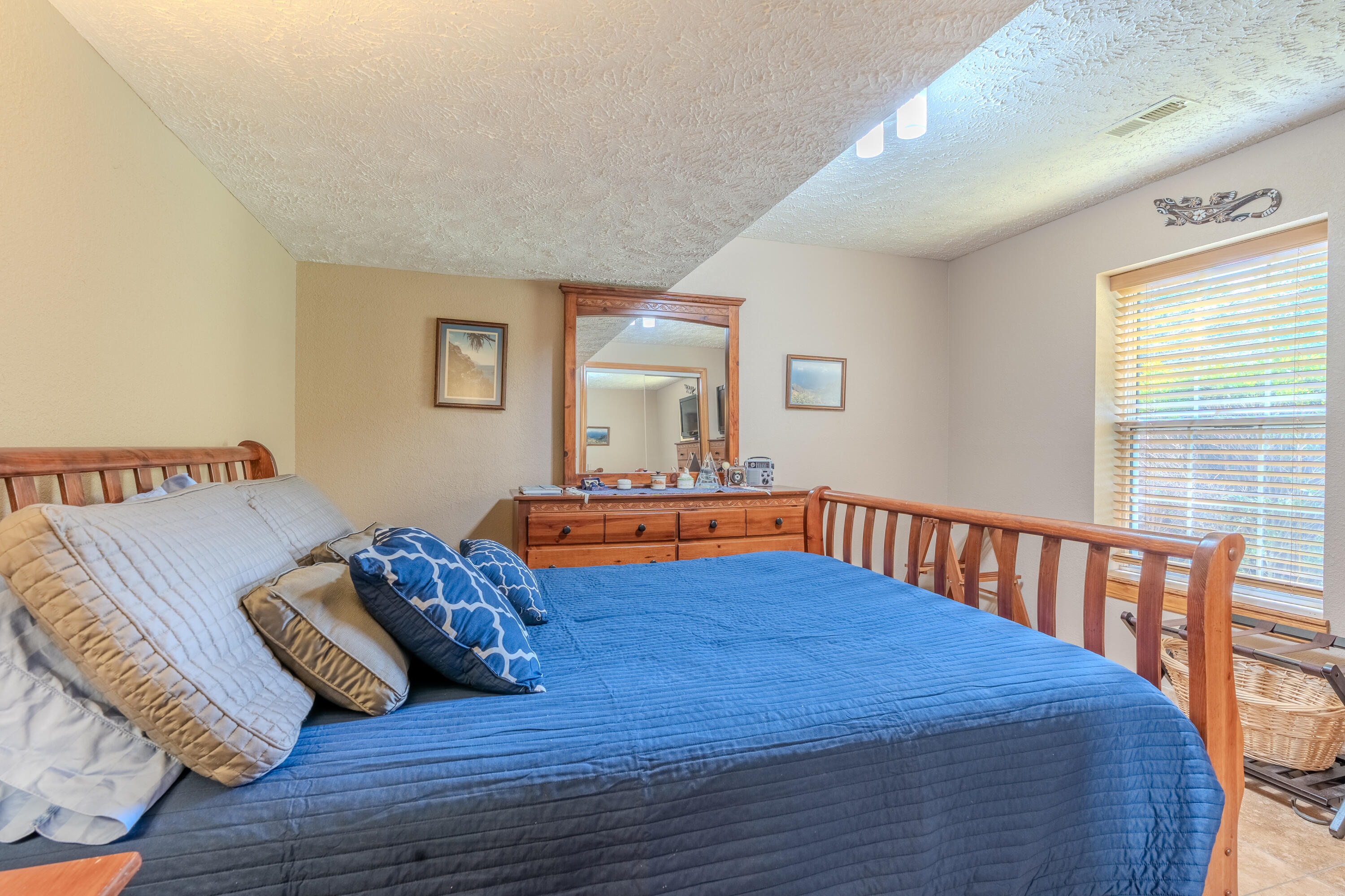 252 North Hightower Avenue Property Photo 16