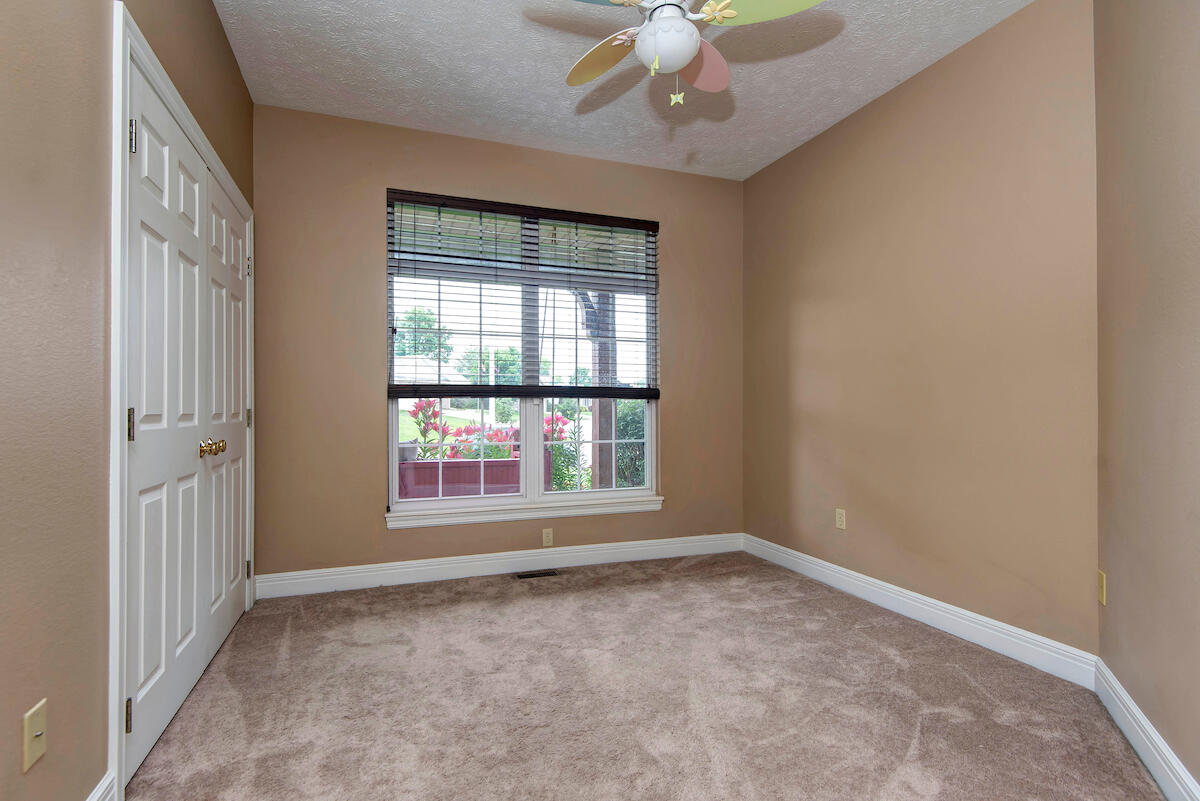 1108 North 18th Avenue Property Photo 22