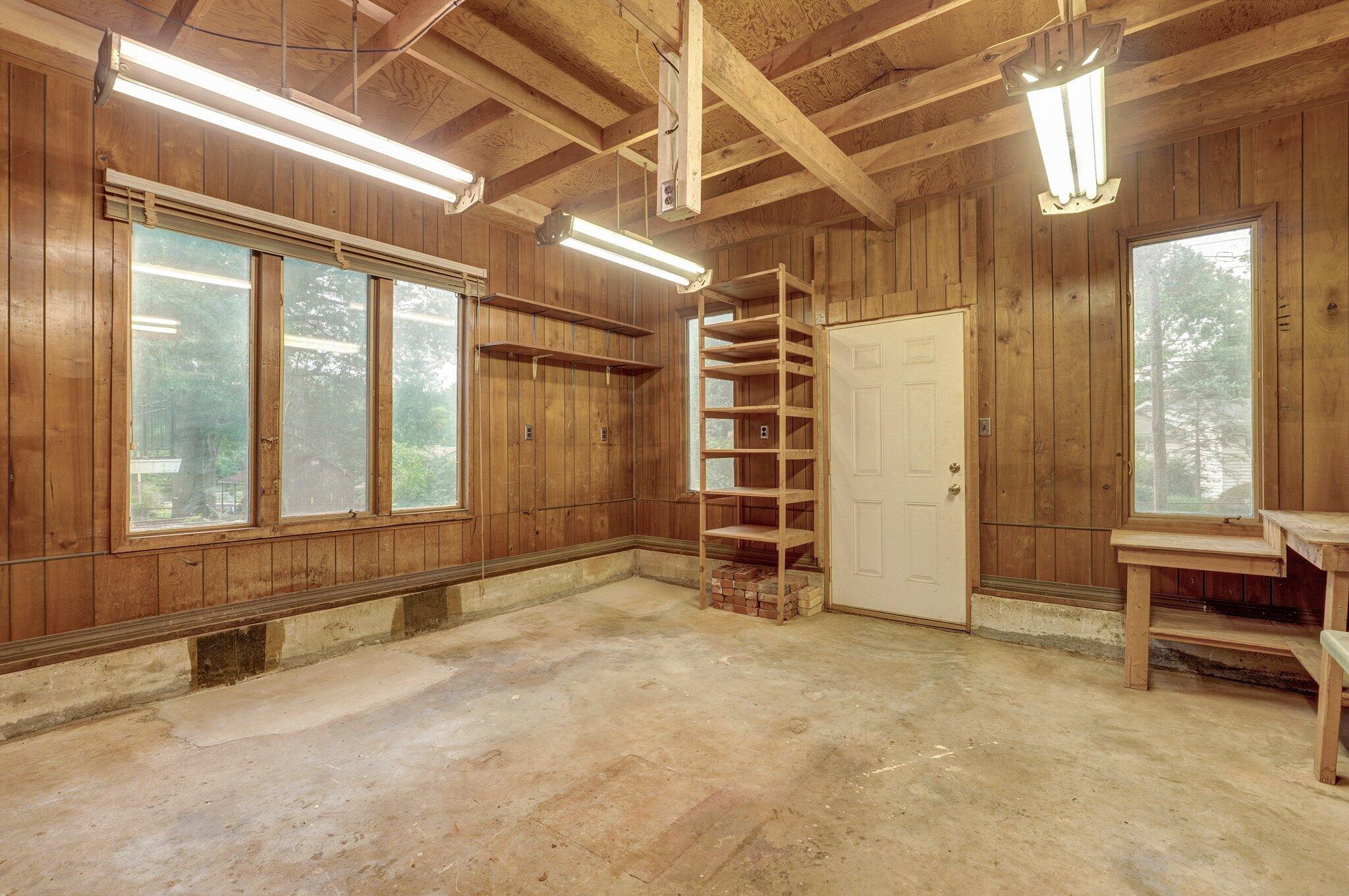 2230 East Barataria Street Property Photo 49
